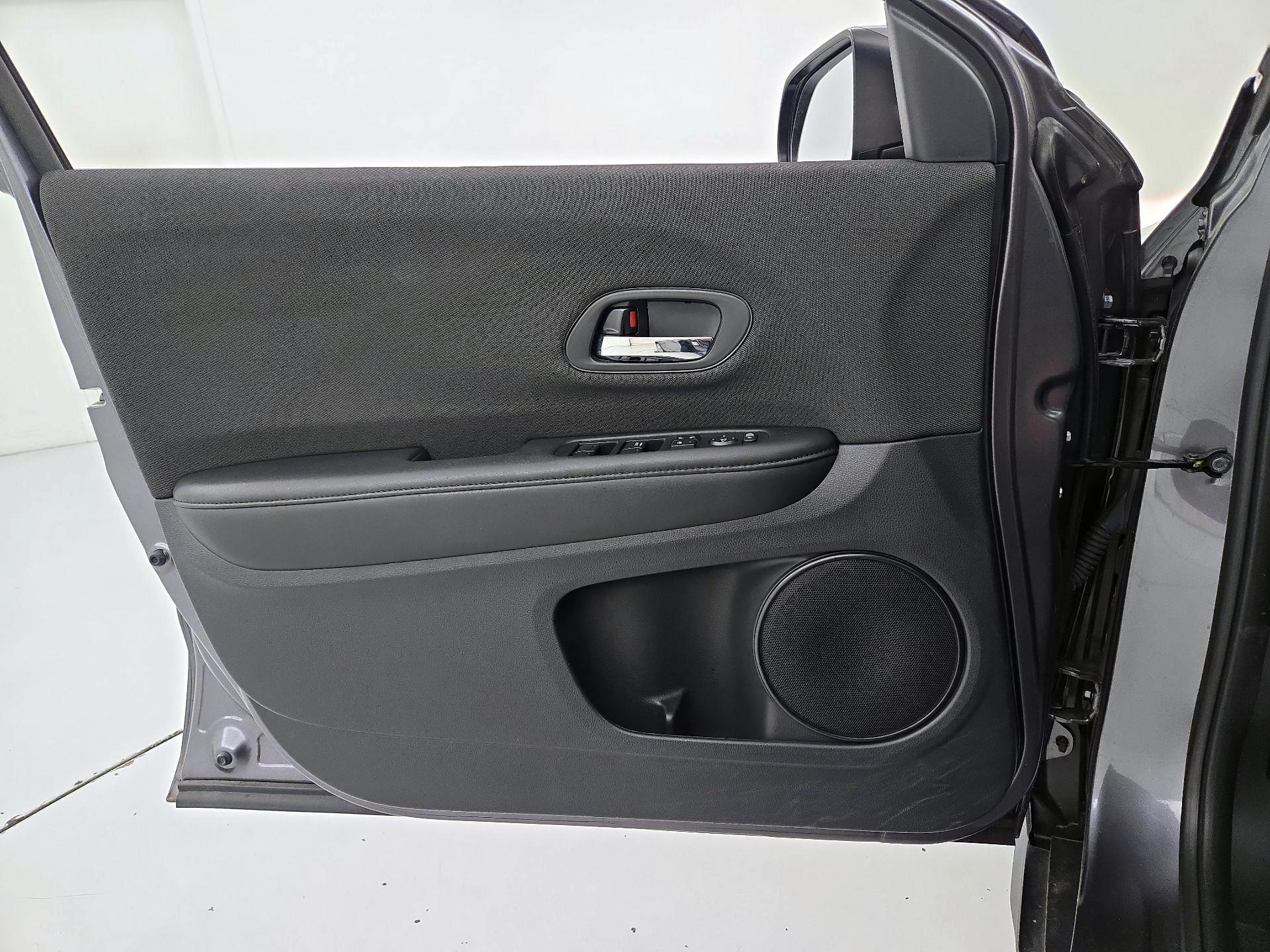 Thumbnail: 2022 Honda HR-V - 12