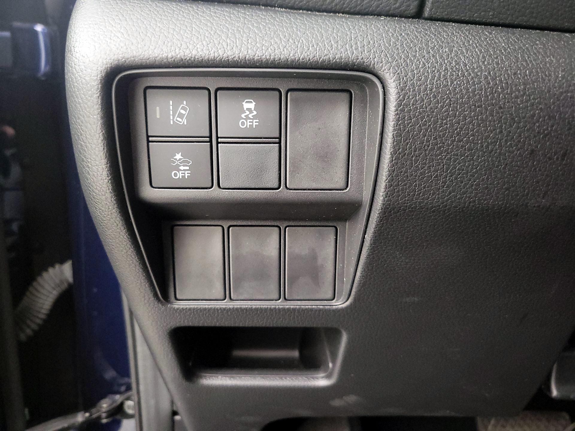 Thumbnail: 2017 Honda CR-V - 13