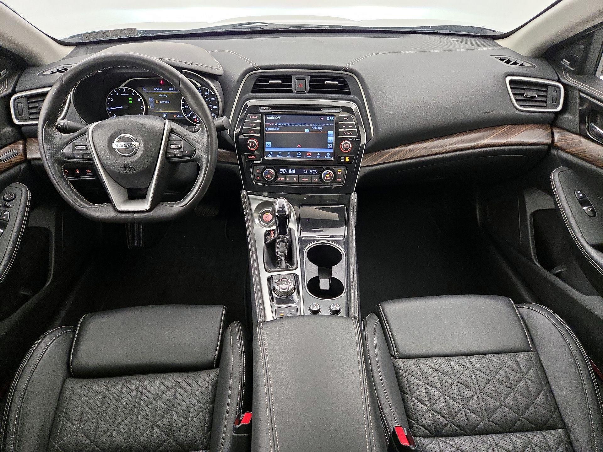 Thumbnail: 2017 Nissan Maxima - 9