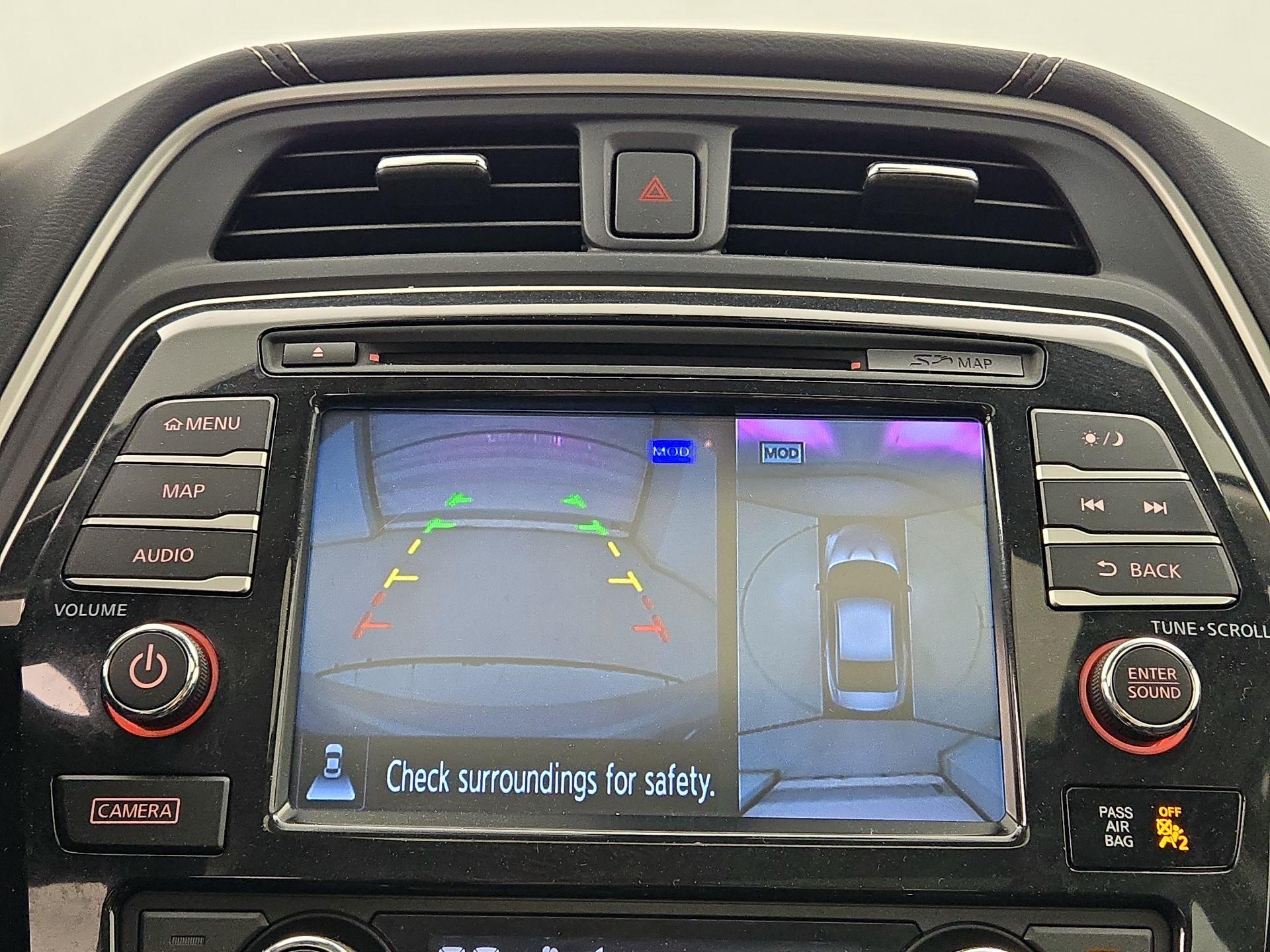 Thumbnail: 2017 Nissan Maxima - 15