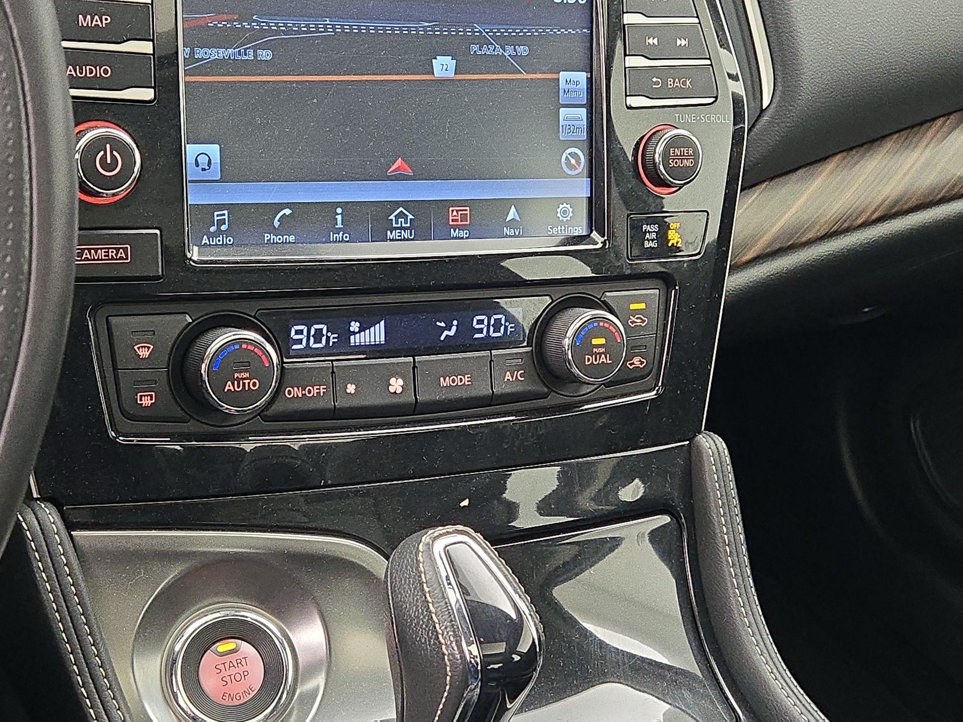 Thumbnail: 2017 Nissan Maxima - 17