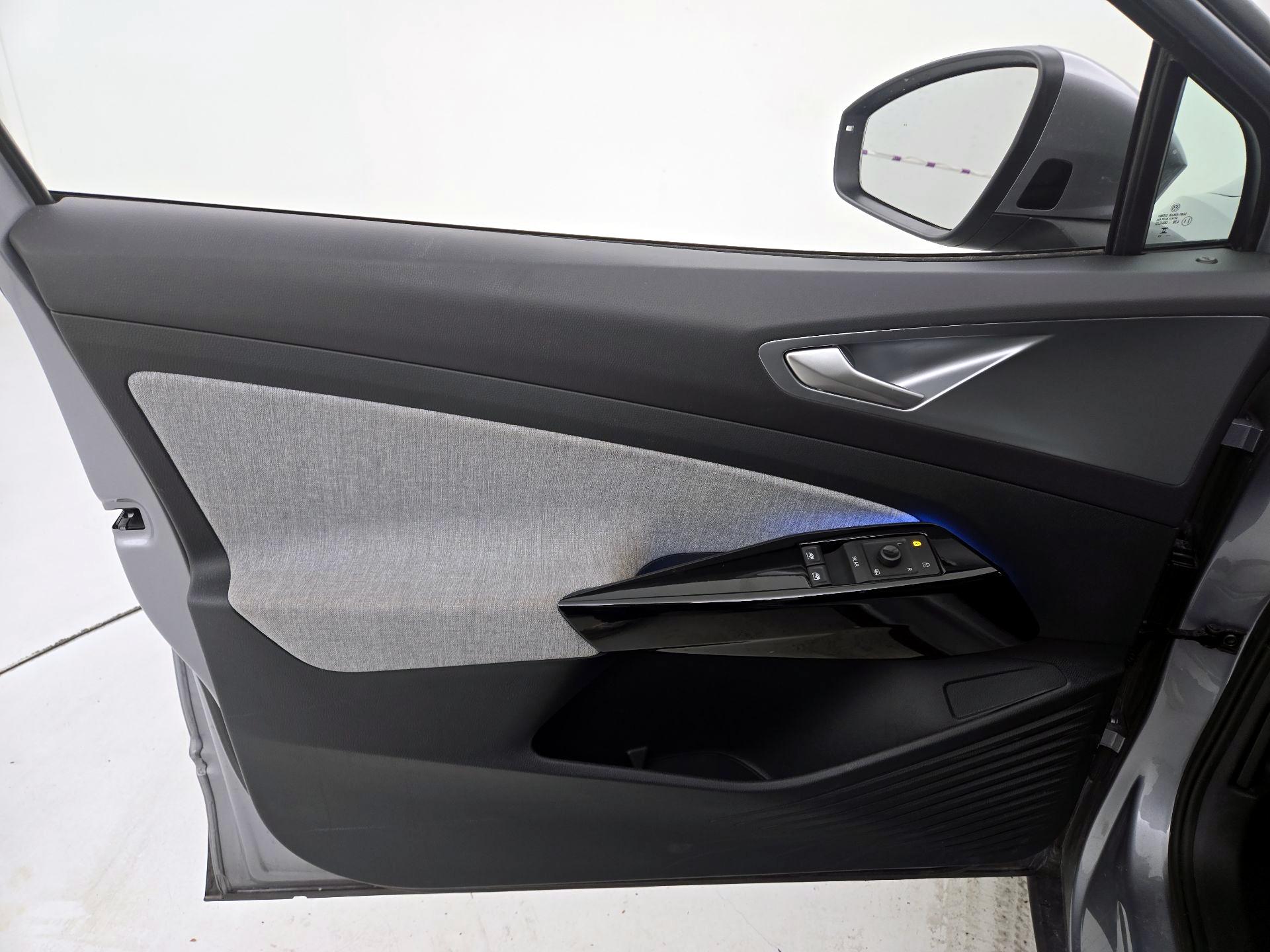 Thumbnail: 2023 Volkswagen ID.4 - 12