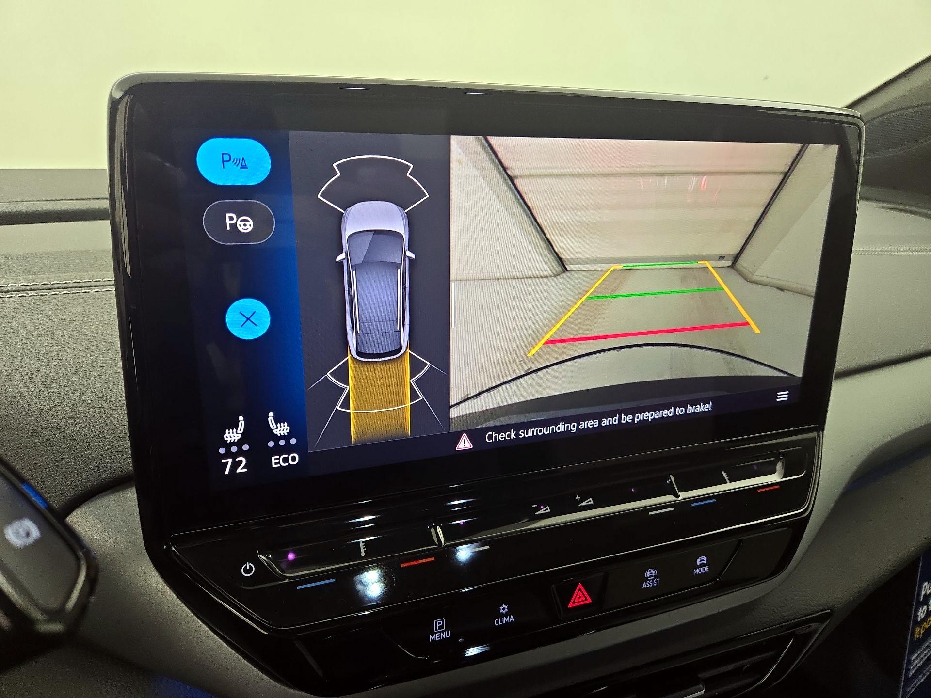 Thumbnail: 2023 Volkswagen ID.4 - 14