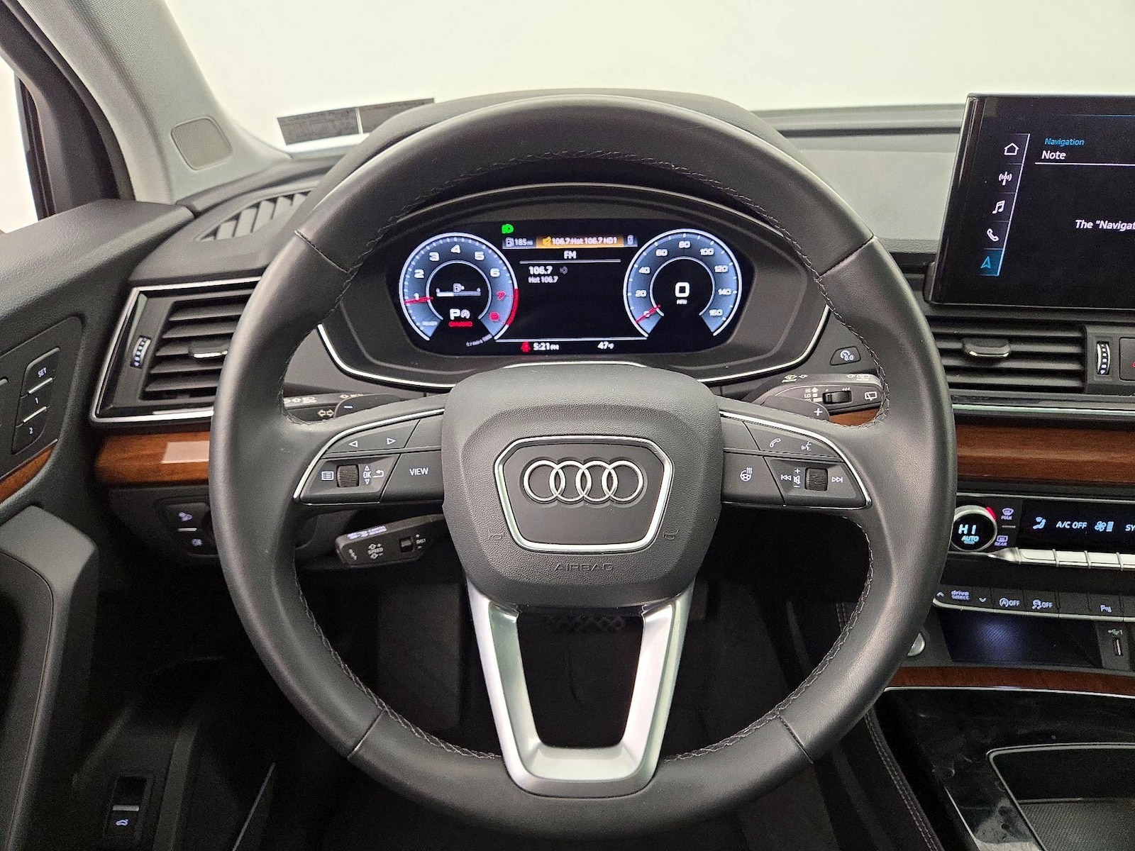 2023 Audi Q5 Premium Plus - Photo 11