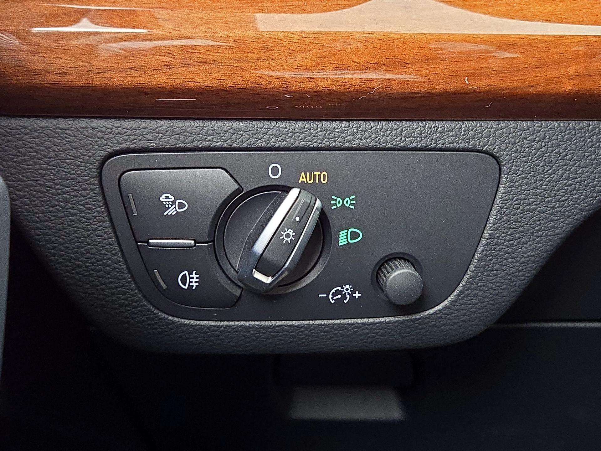 Thumbnail: 2023 Audi Q5 - 13