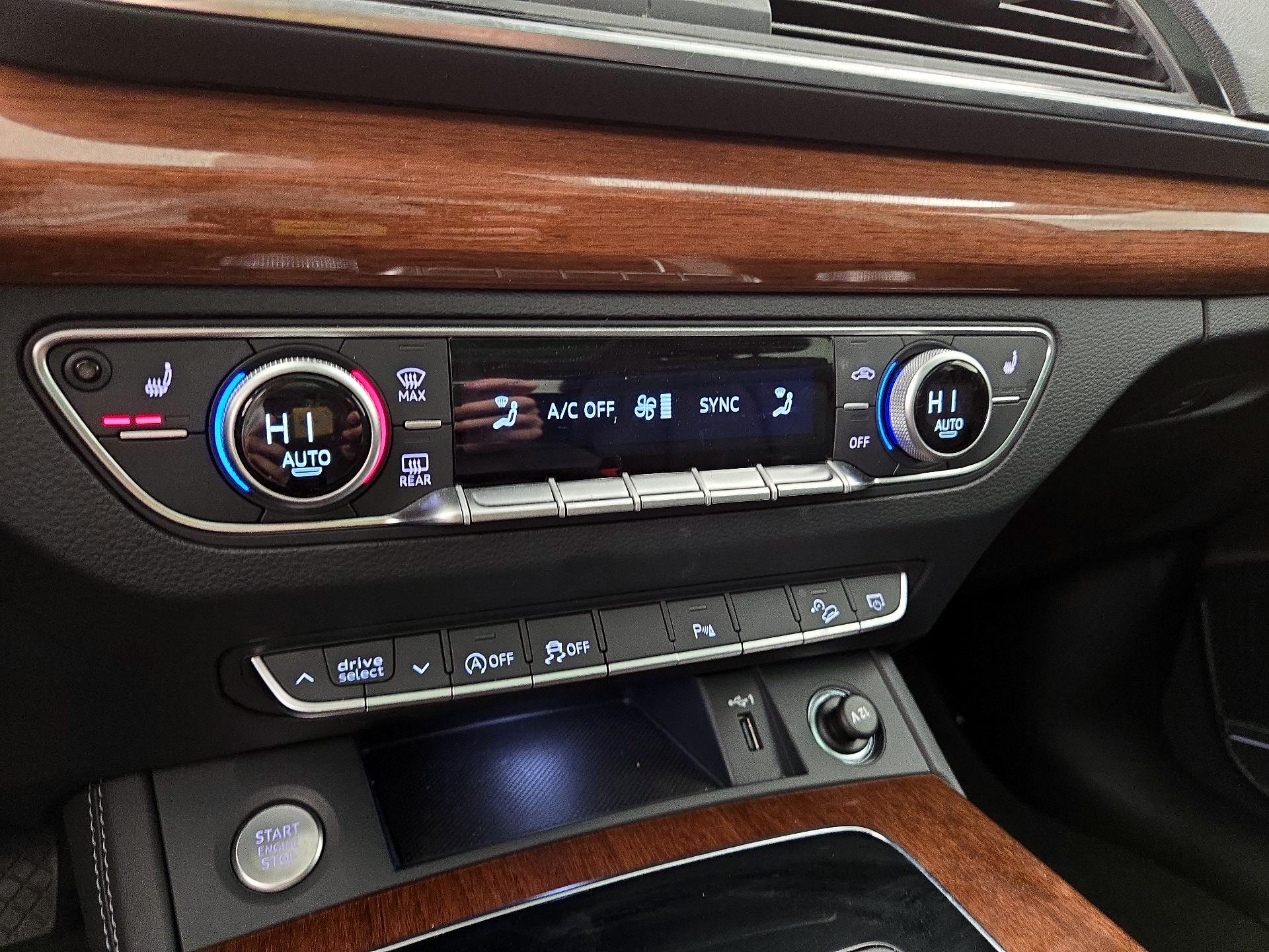 Thumbnail: 2023 Audi Q5 - 16