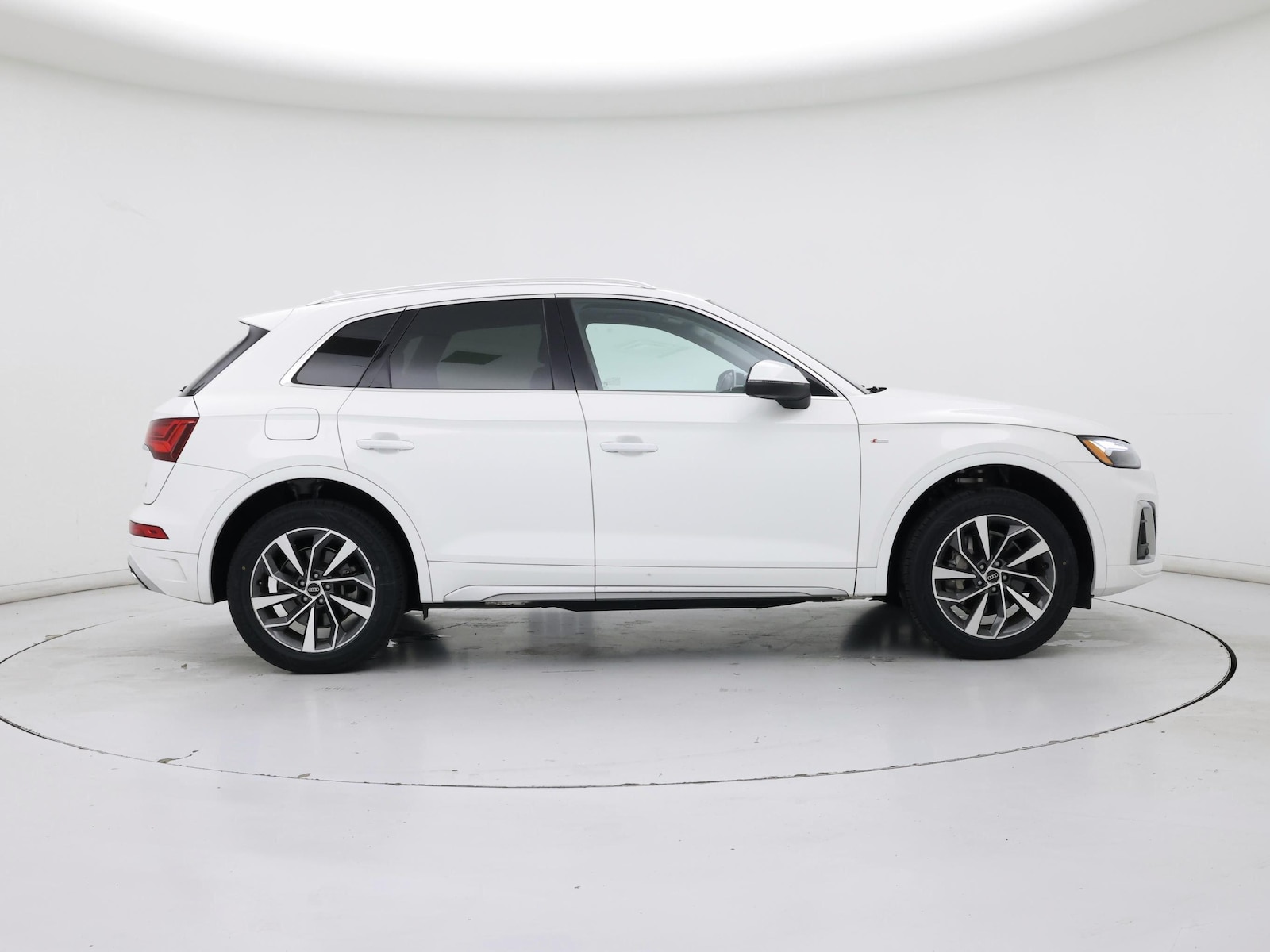 2023 Audi Q5 Premium Plus - Photo 8