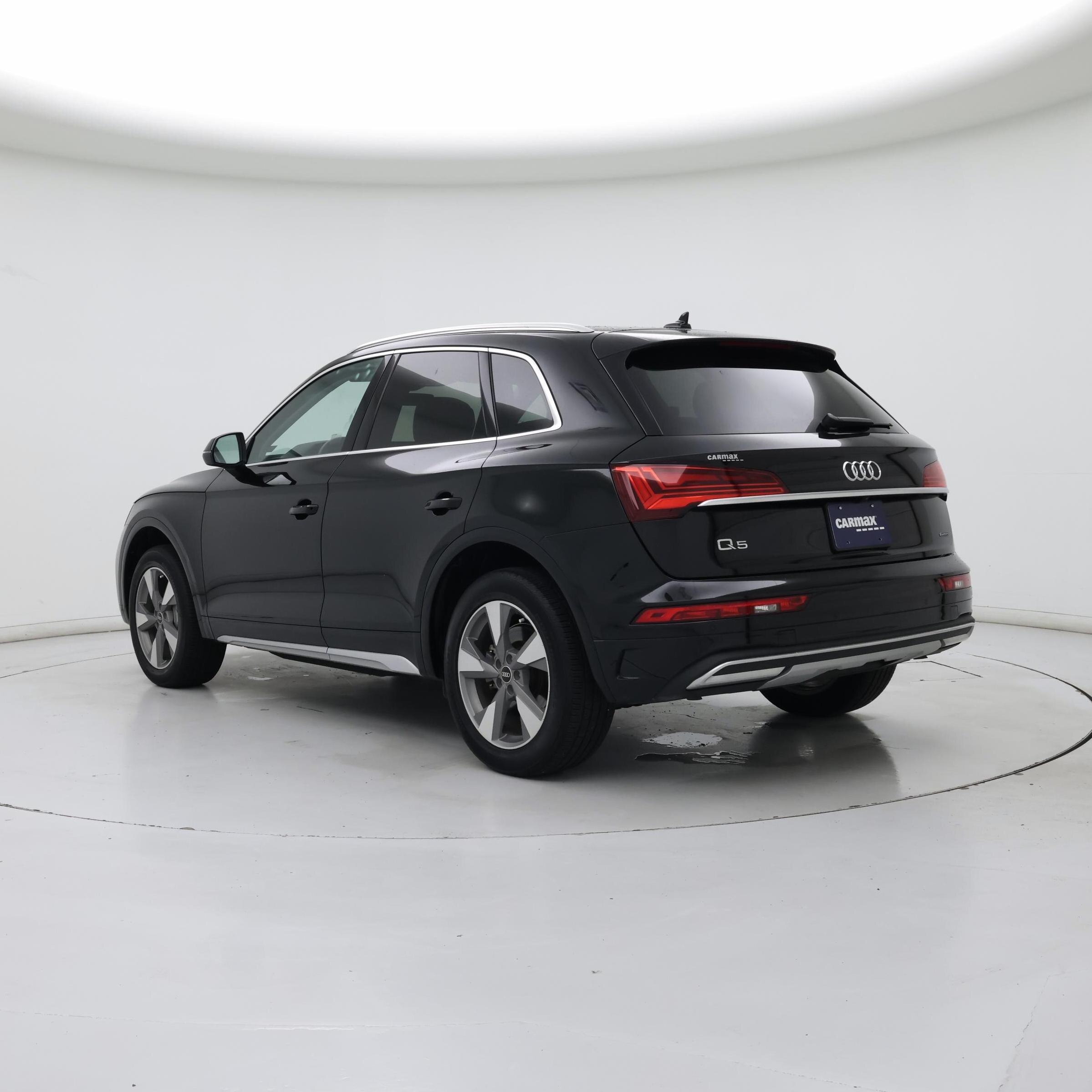 Thumbnail: 2023 Audi Q5 - 2