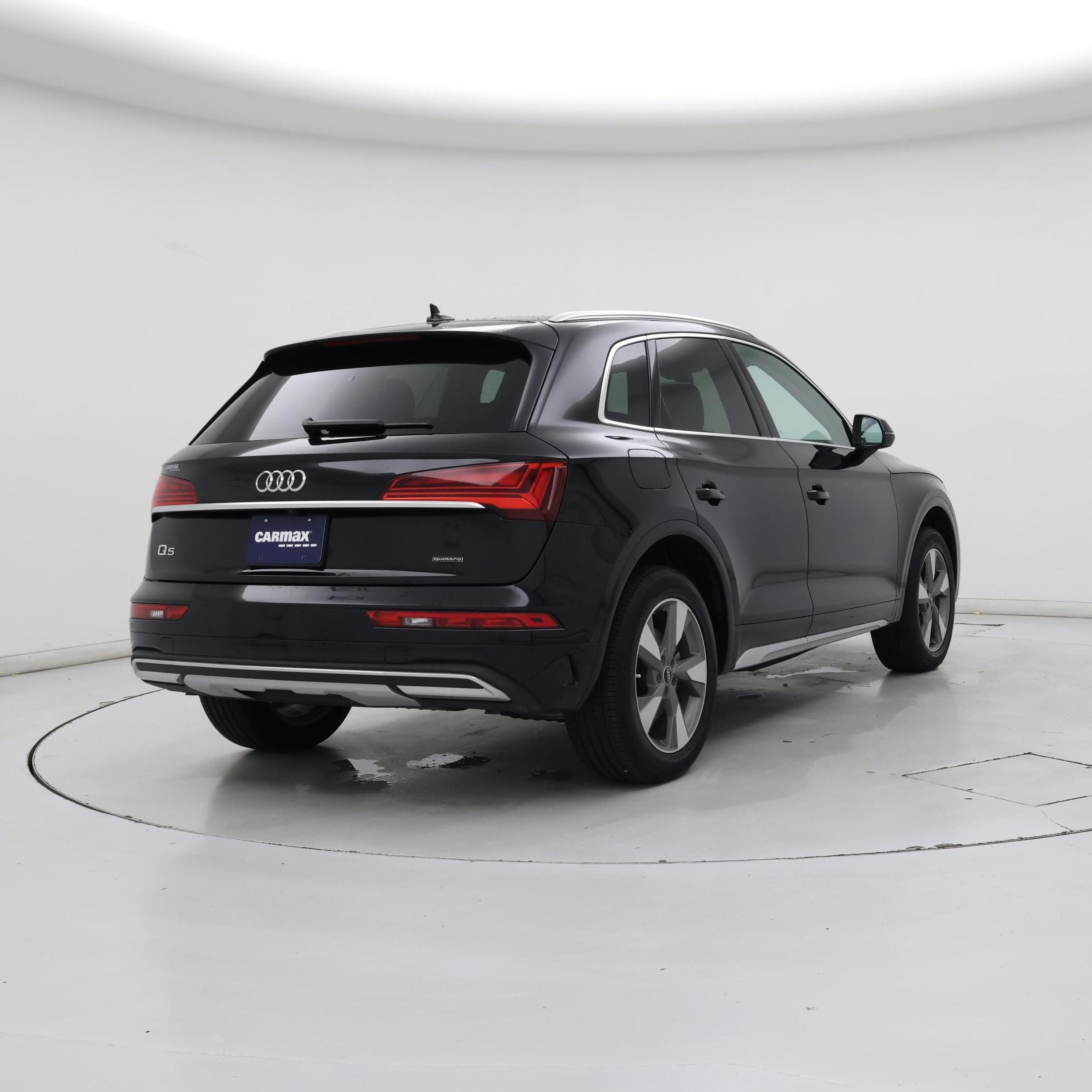 Thumbnail: 2023 Audi Q5 - 8