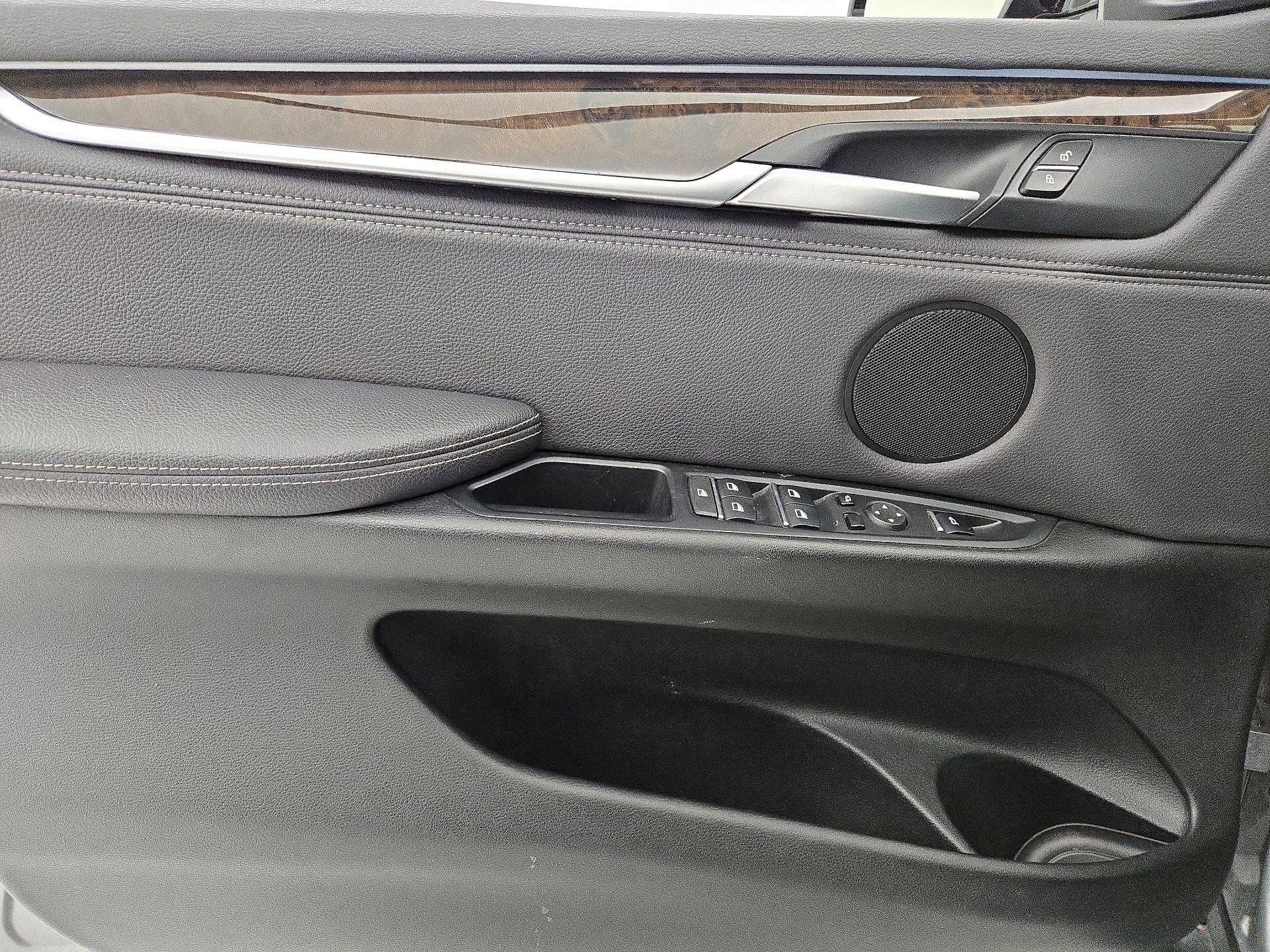 Thumbnail: 2017 BMW X5 - 12