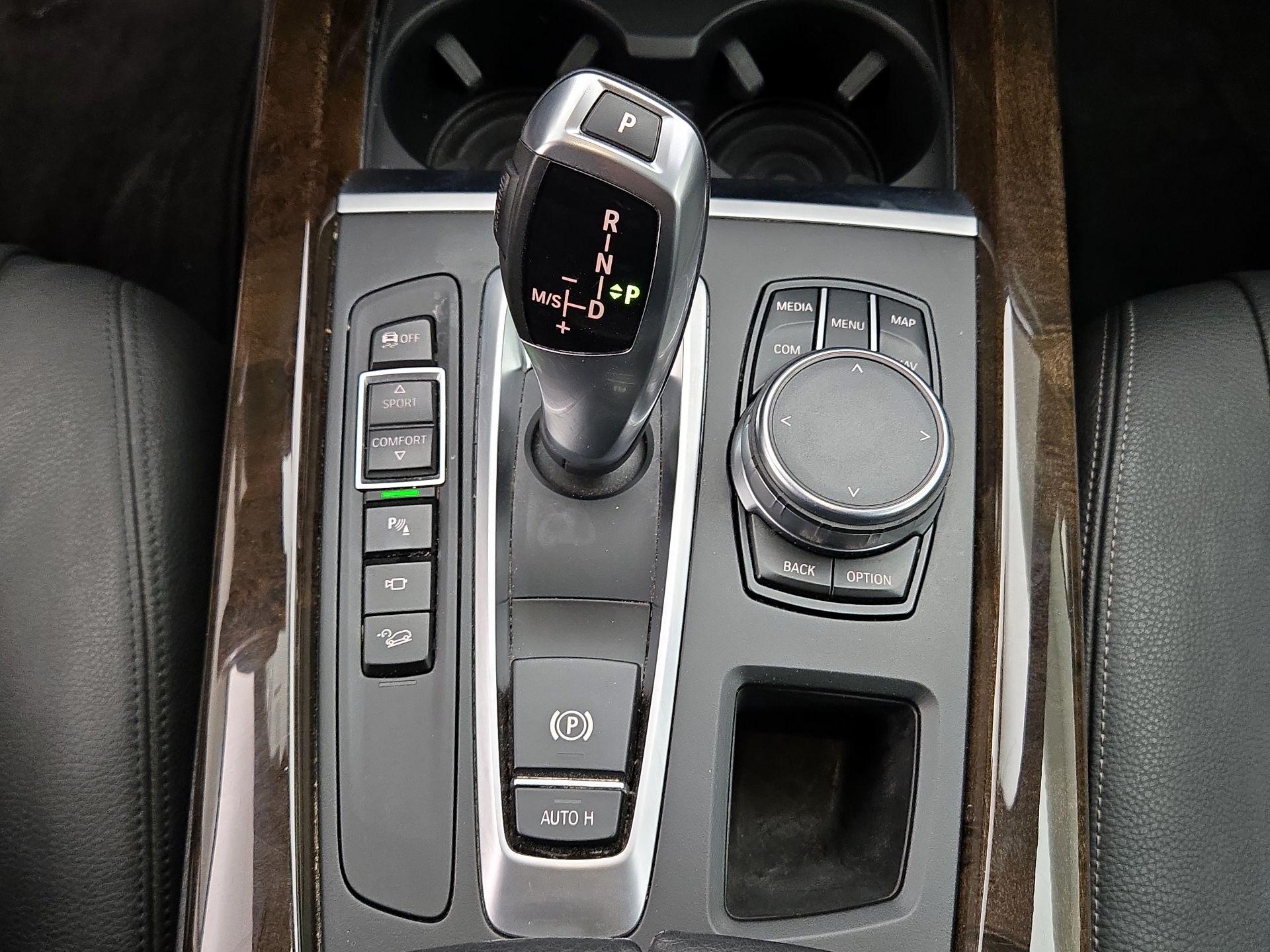 Thumbnail: 2017 BMW X5 - 17