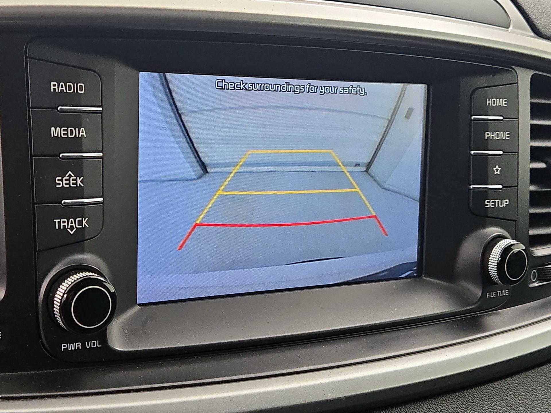 Thumbnail: 2019 Kia Sorento - 13