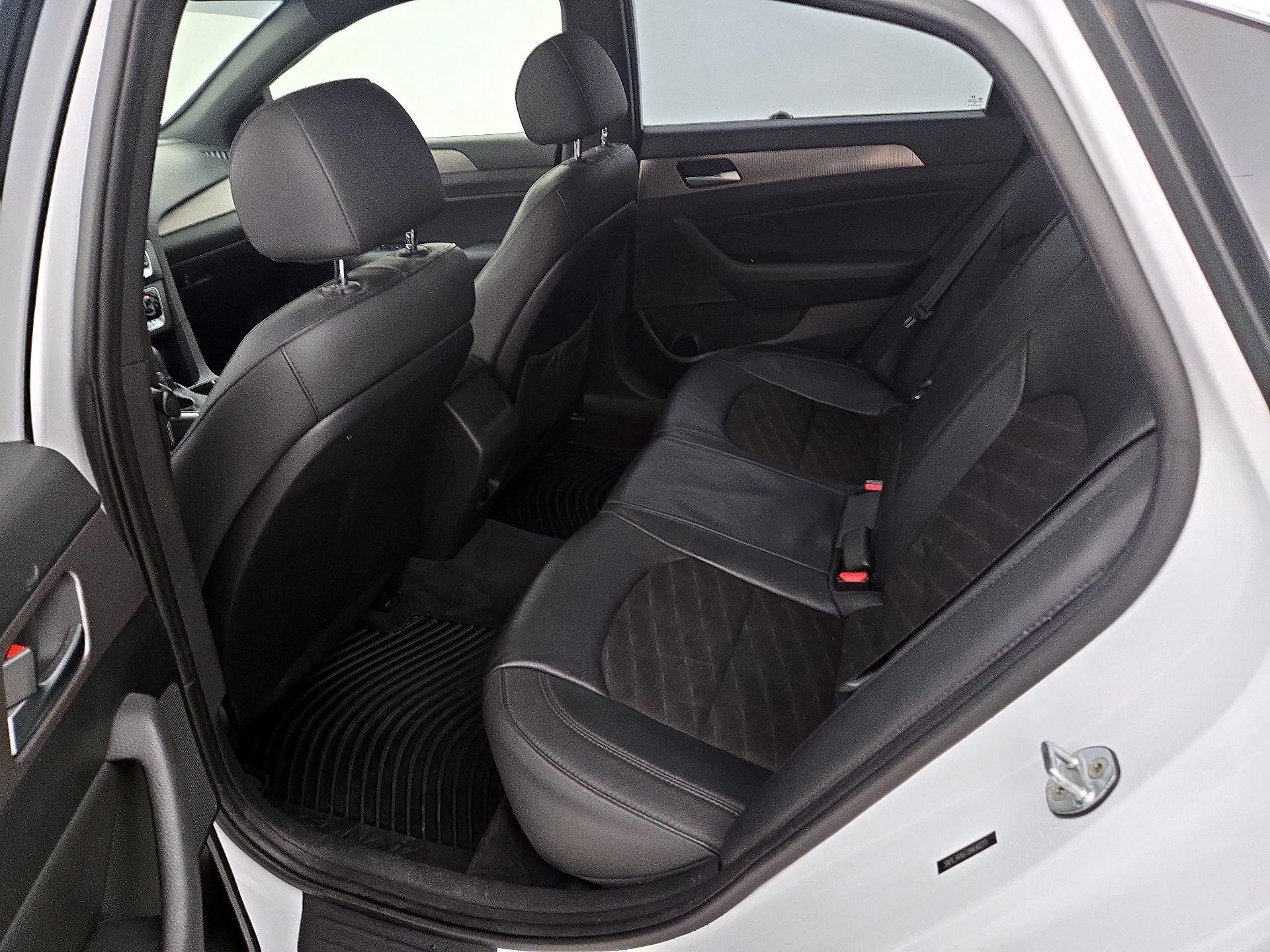 Thumbnail: 2018 Hyundai Sonata - 20