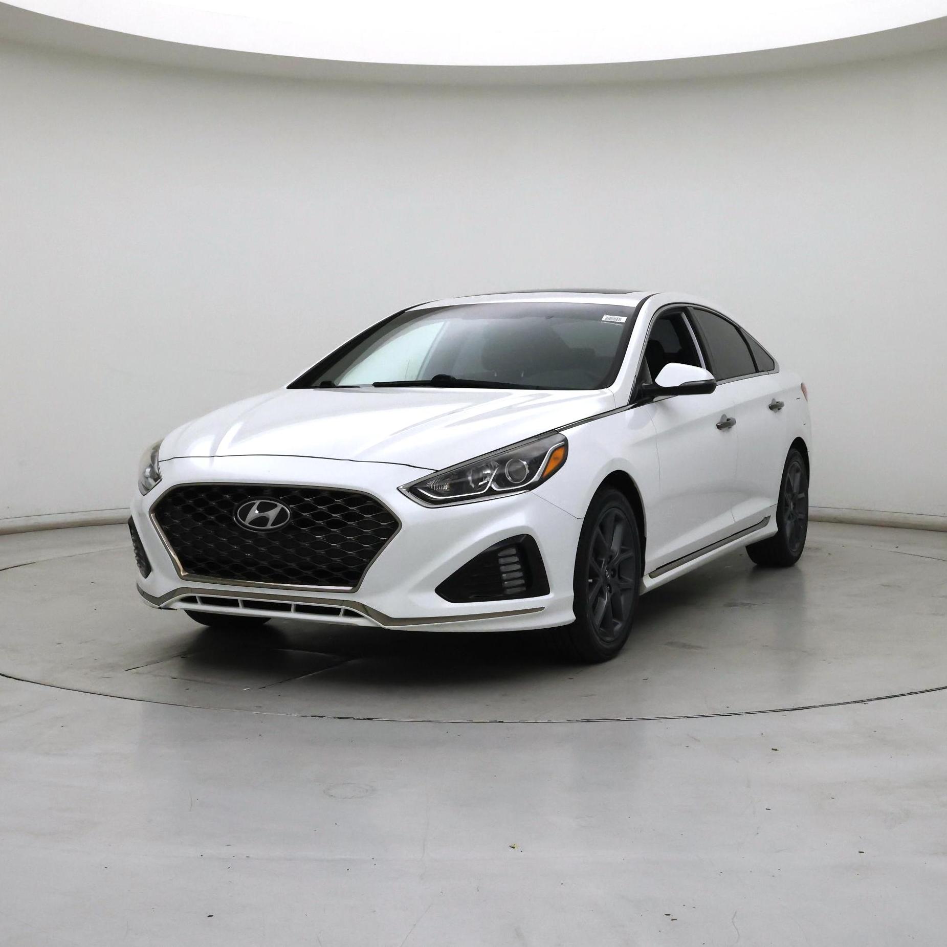 Thumbnail: 2018 Hyundai Sonata - 4