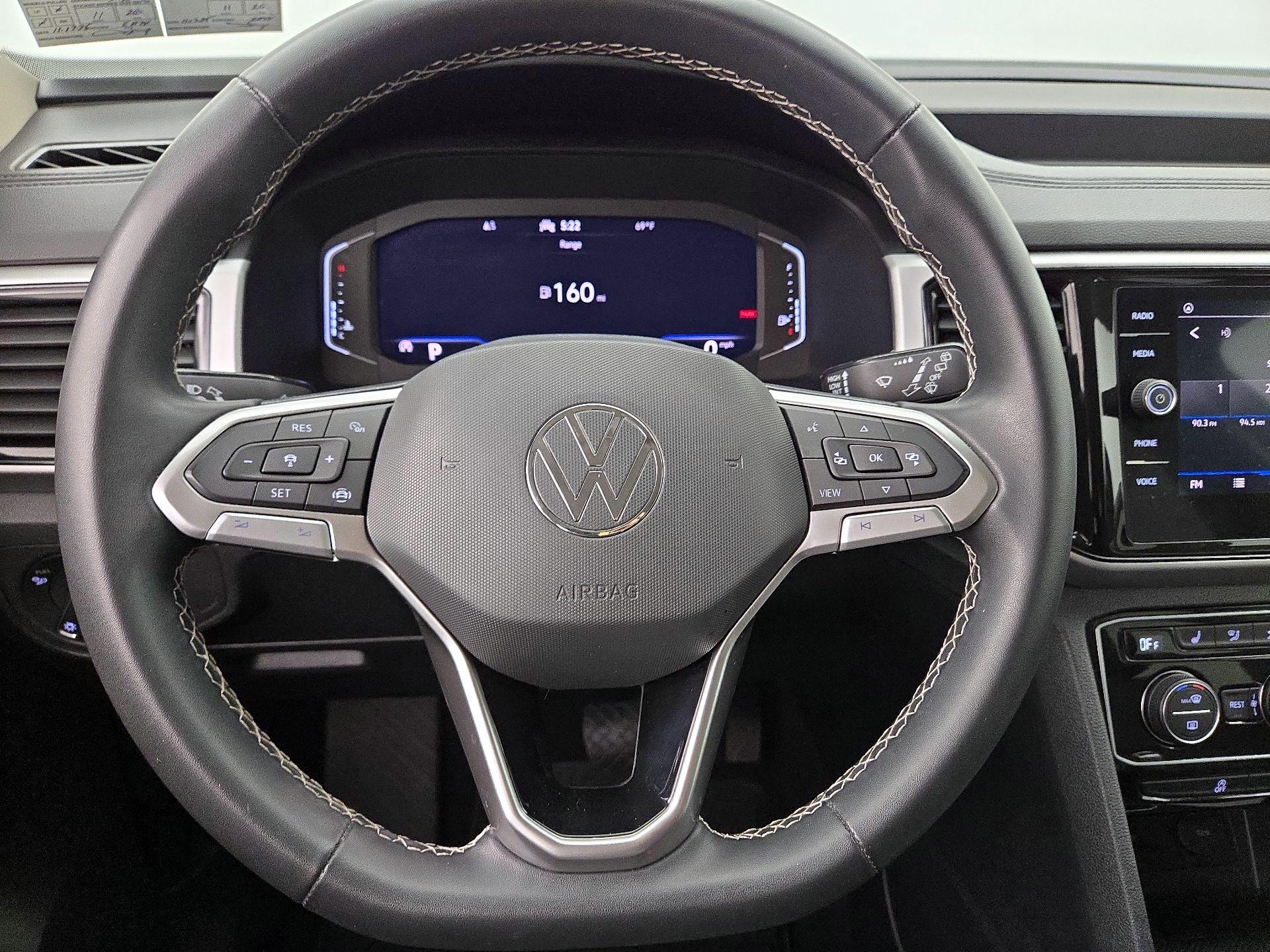 Thumbnail: 2022 Volkswagen Atlas - 10