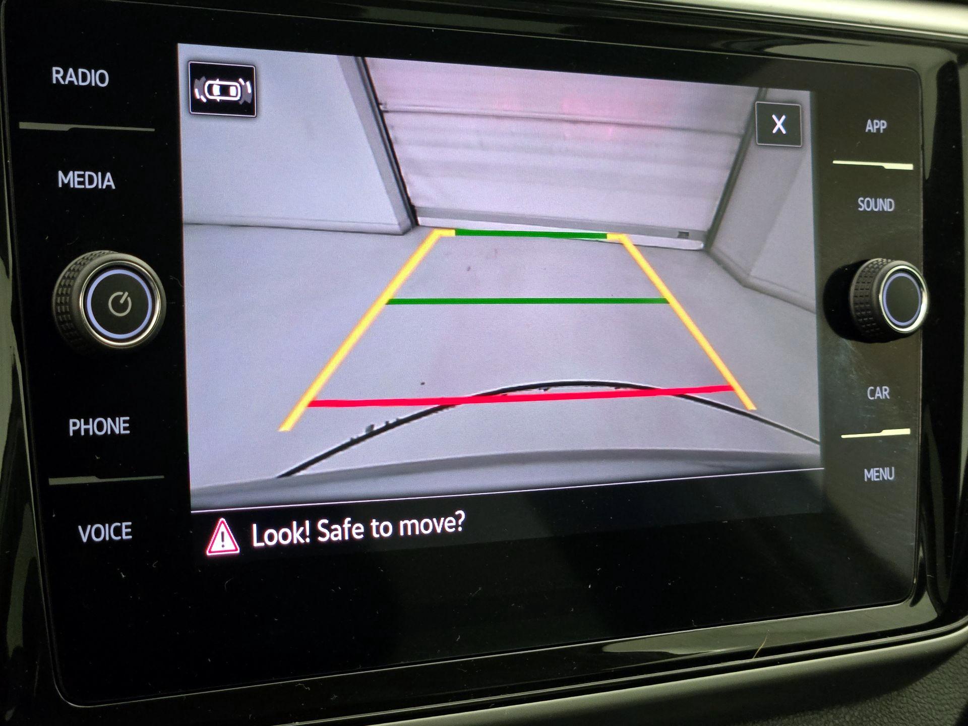 Thumbnail: 2022 Volkswagen Atlas - 13