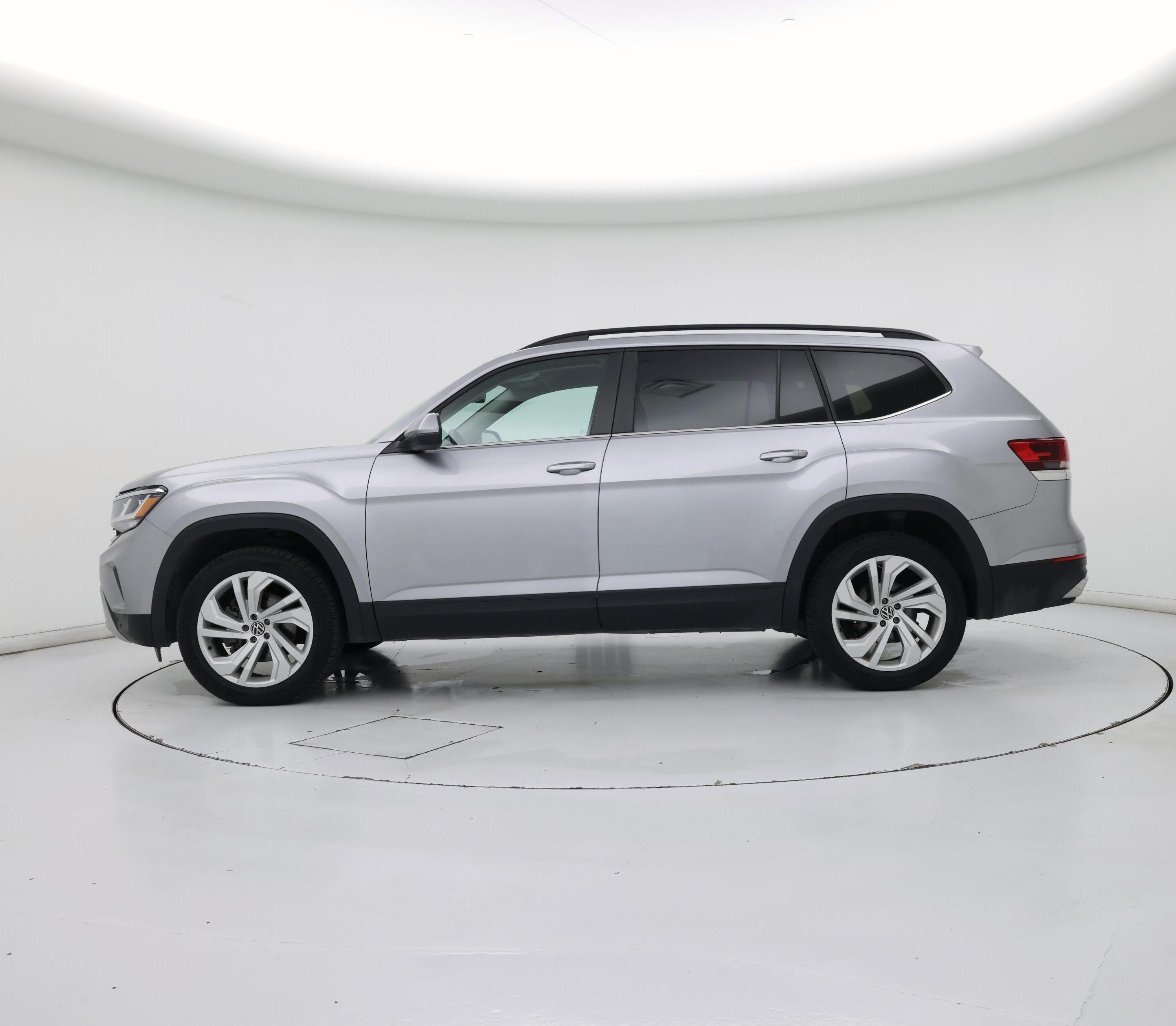 Thumbnail: 2022 Volkswagen Atlas - 3