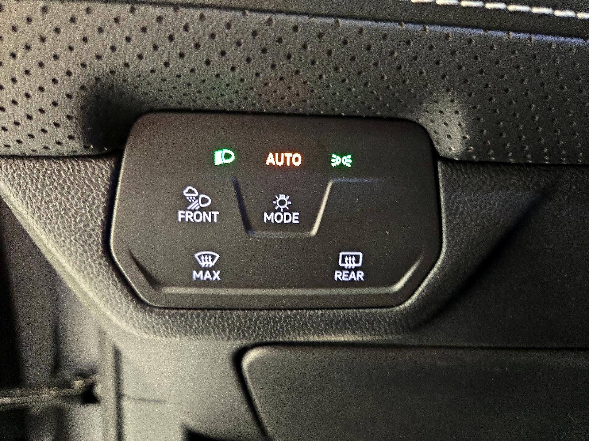 Thumbnail: 2024 Volkswagen Atlas - 11