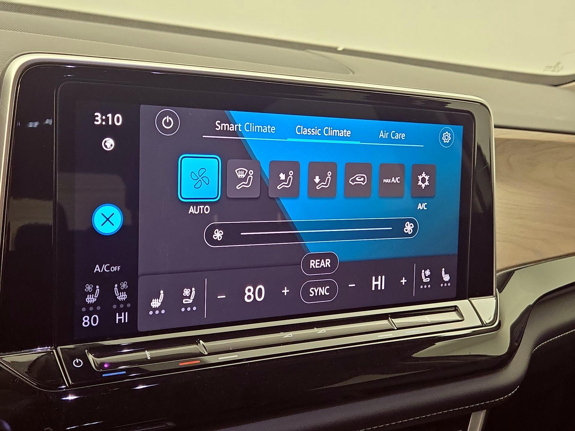 Thumbnail: 2024 Volkswagen Atlas - 14