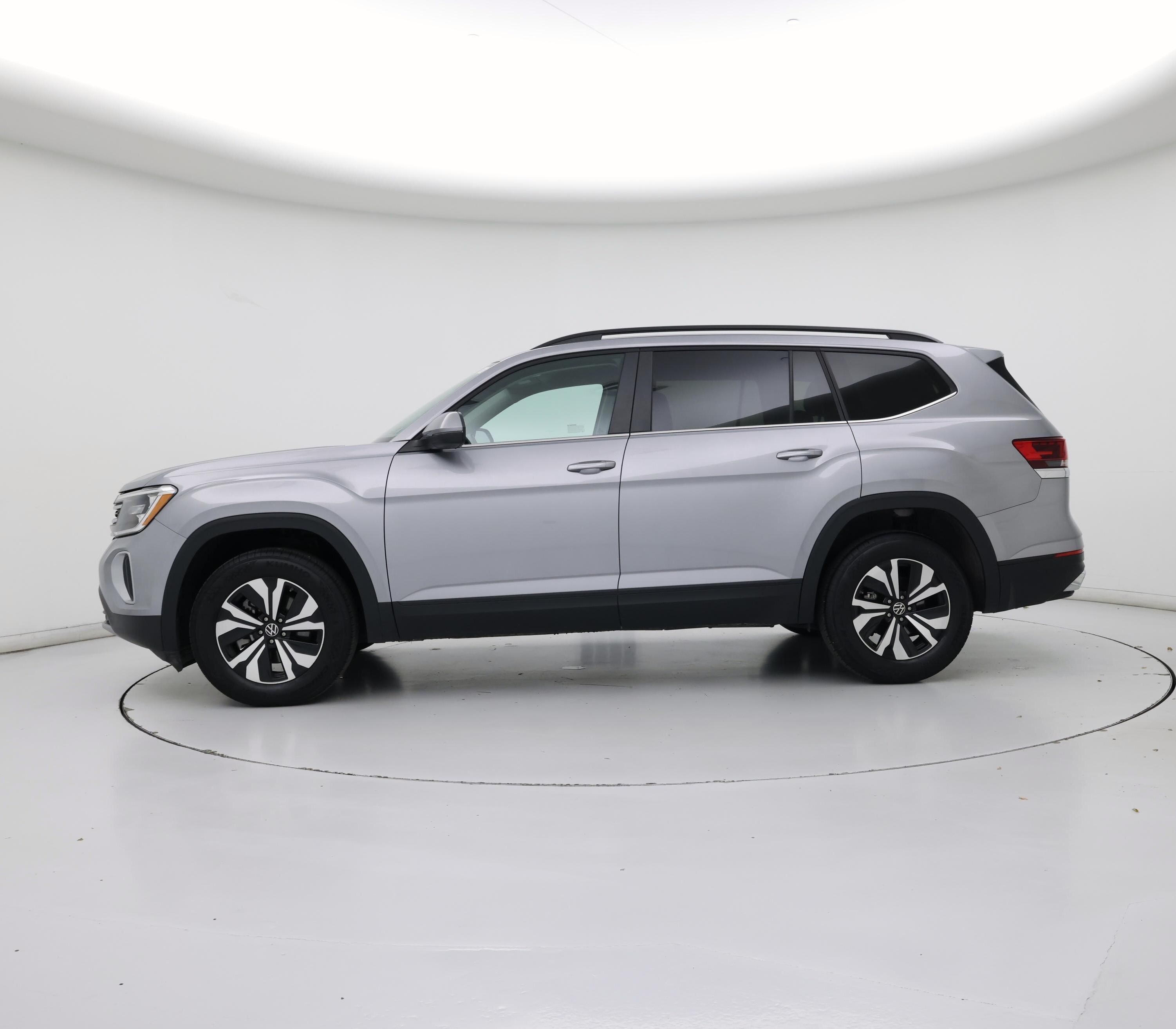 Thumbnail: 2024 Volkswagen Atlas - 3