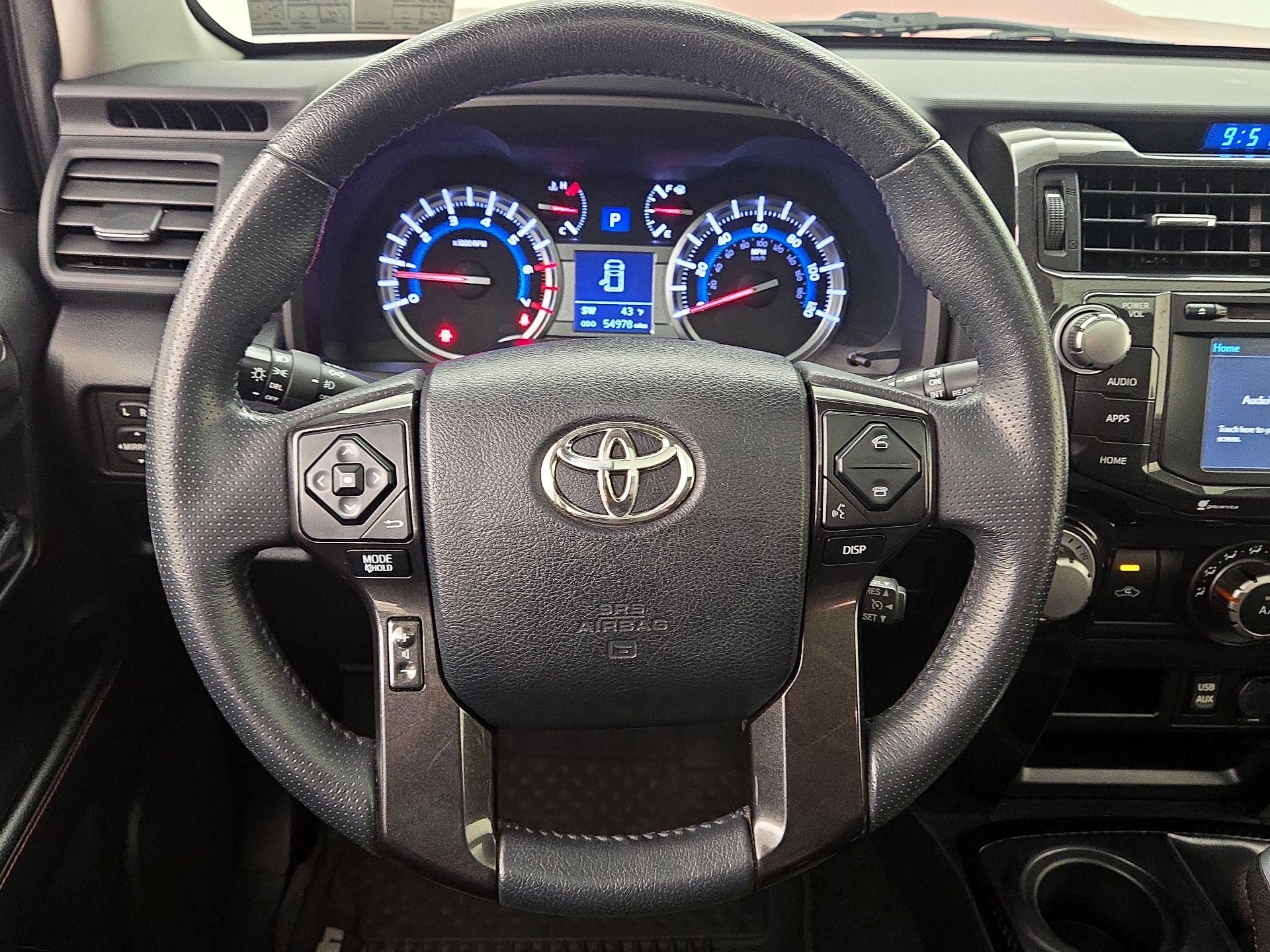 Thumbnail: 2019 Toyota 4Runner - 10