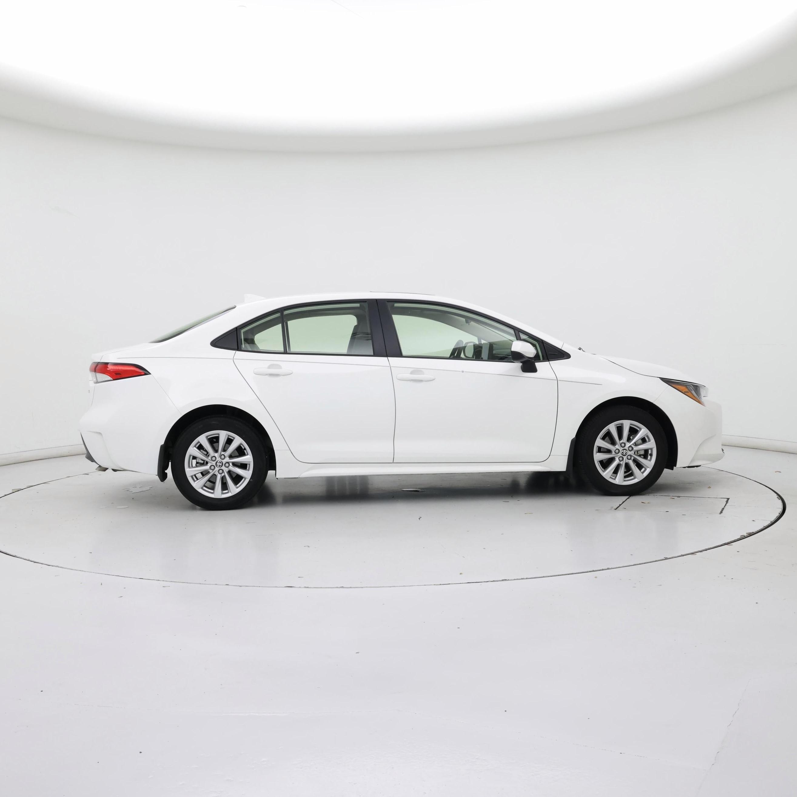 Thumbnail: 2023 Toyota Corolla - 7