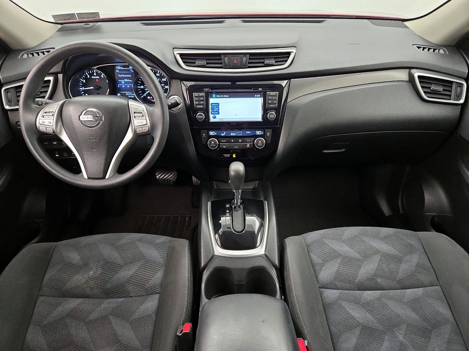 Thumbnail: 2015 Nissan Rogue - 9