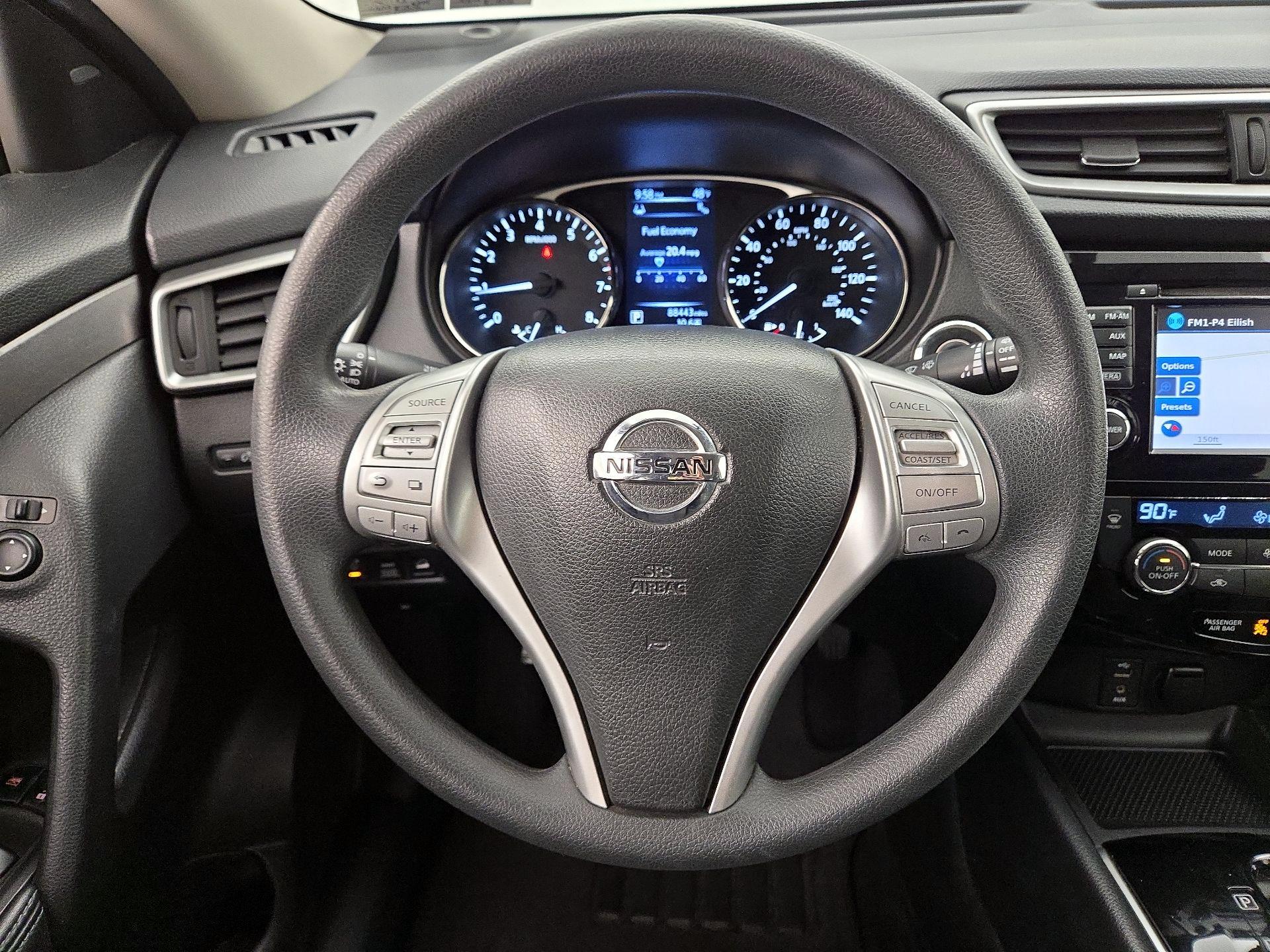 Thumbnail: 2015 Nissan Rogue - 10