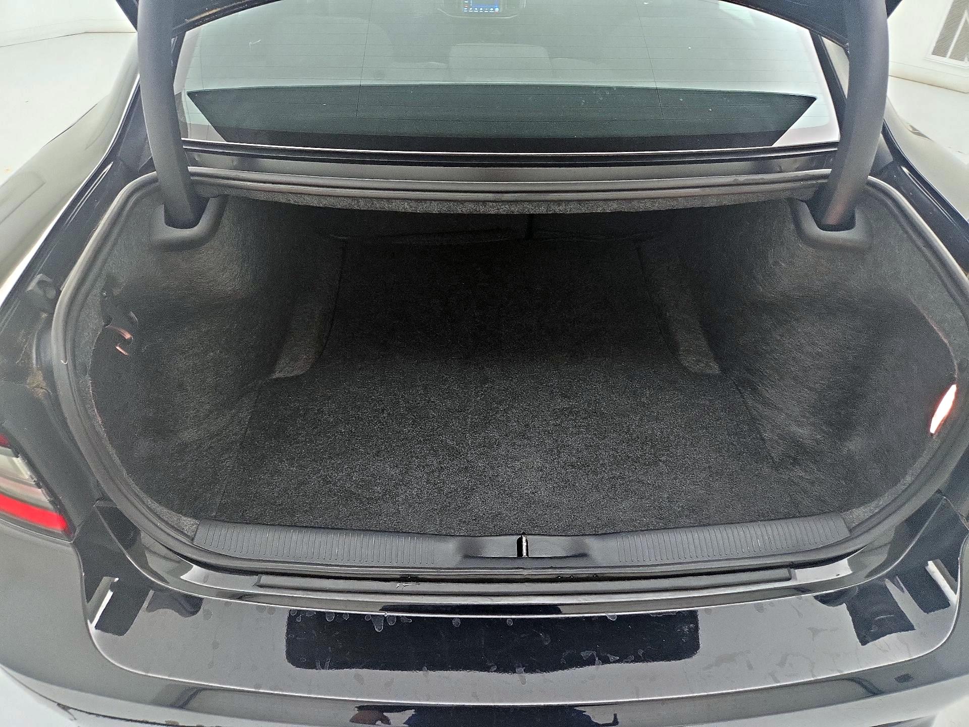 Thumbnail: 2020 Dodge Charger - 19