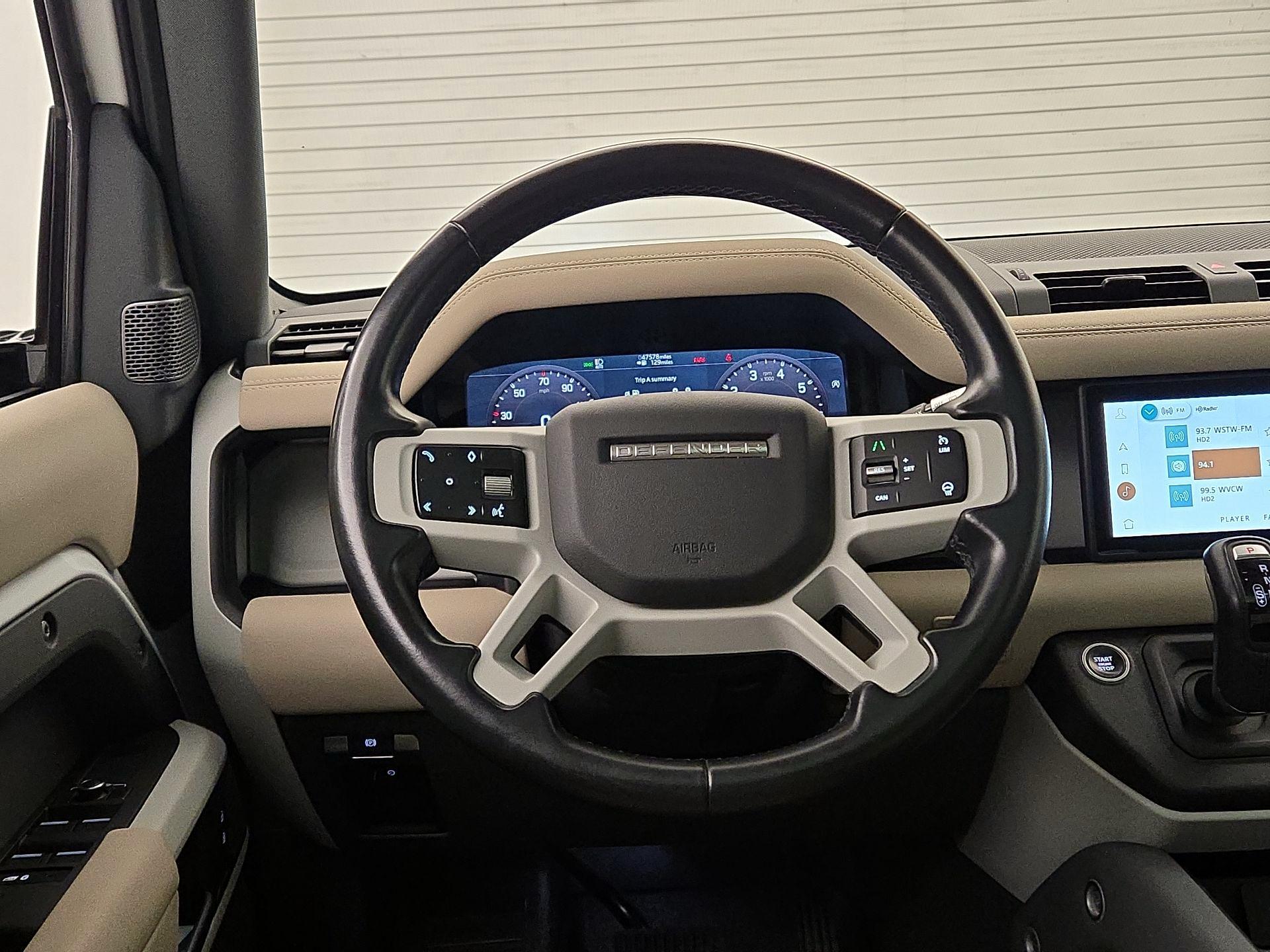 Thumbnail: 2022 Land Rover Defender - 10