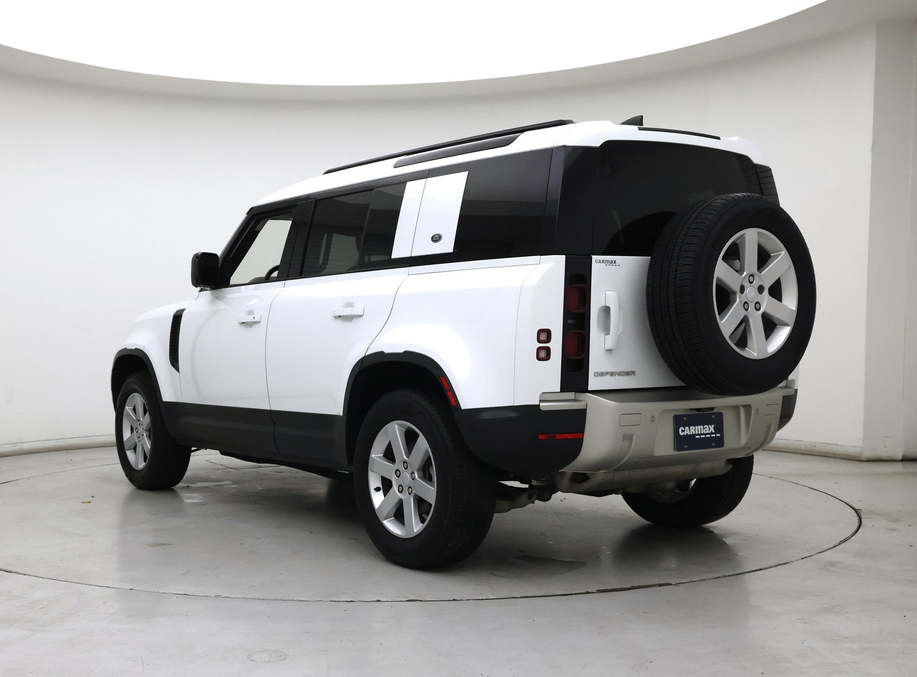 Thumbnail: 2022 Land Rover Defender - 2