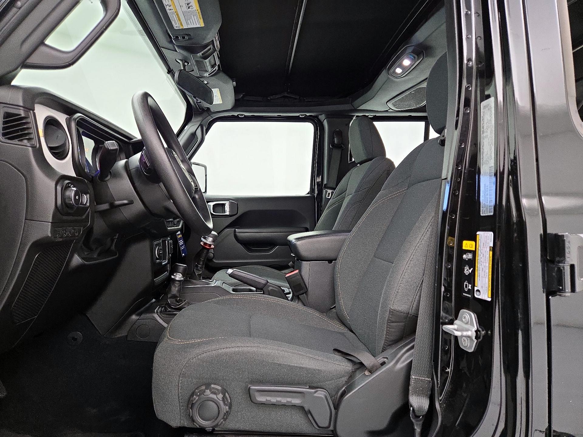 Thumbnail: 2024 Jeep Wrangler - 11