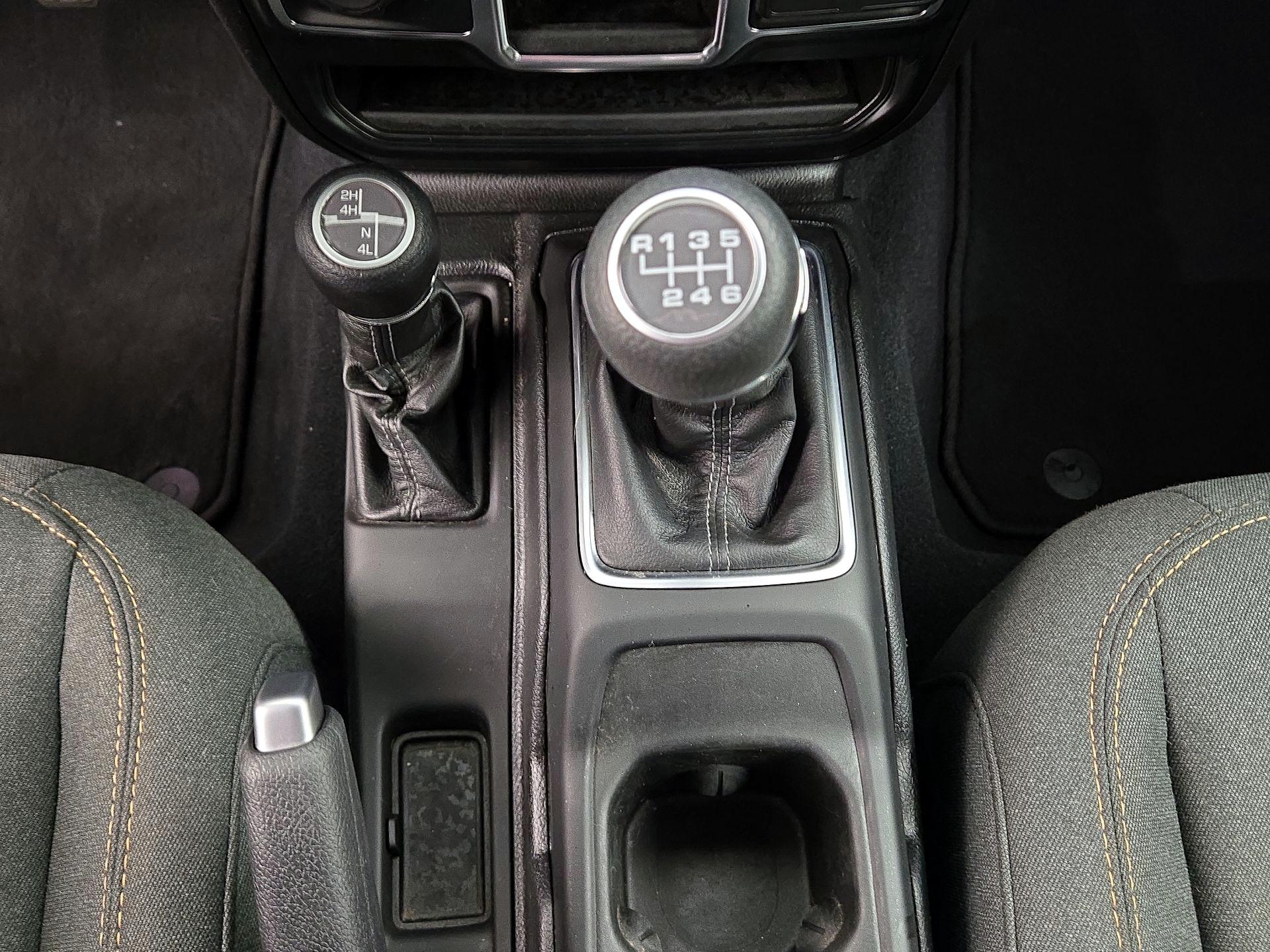 Thumbnail: 2024 Jeep Wrangler - 16