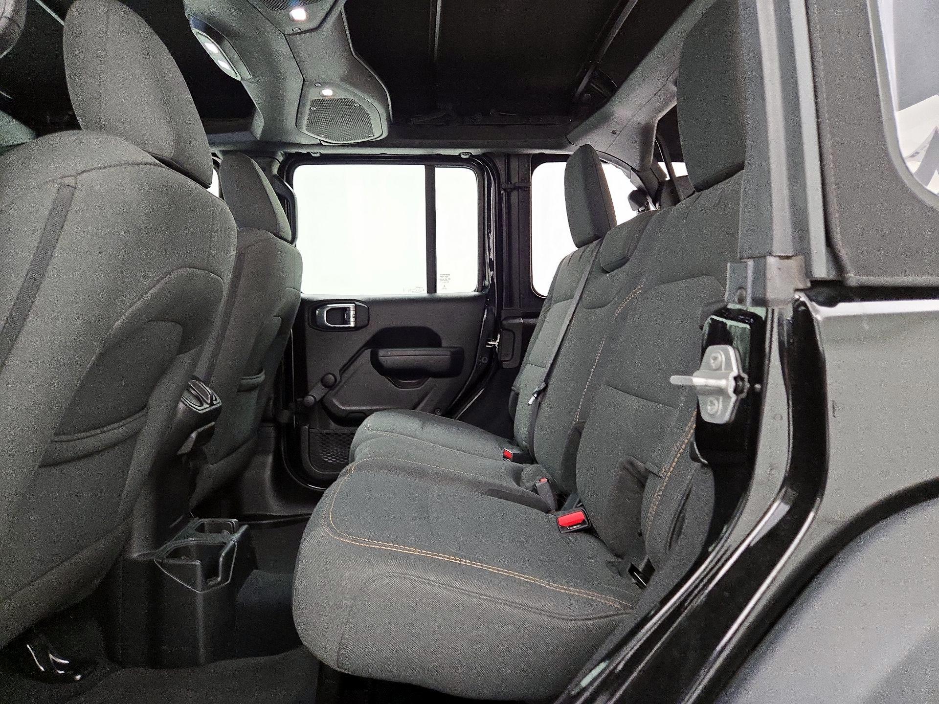 Thumbnail: 2024 Jeep Wrangler - 18