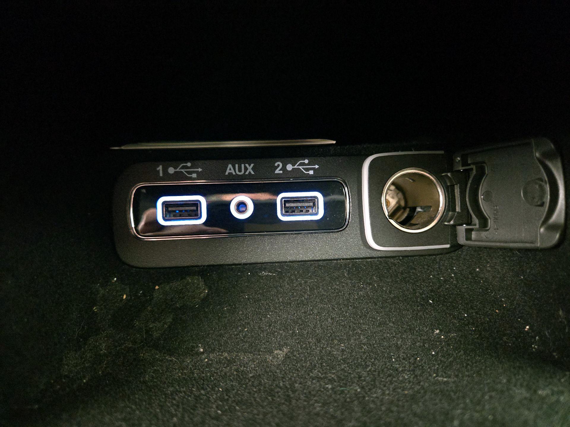 Thumbnail: 2021 Jeep Grand Cherokee - 18