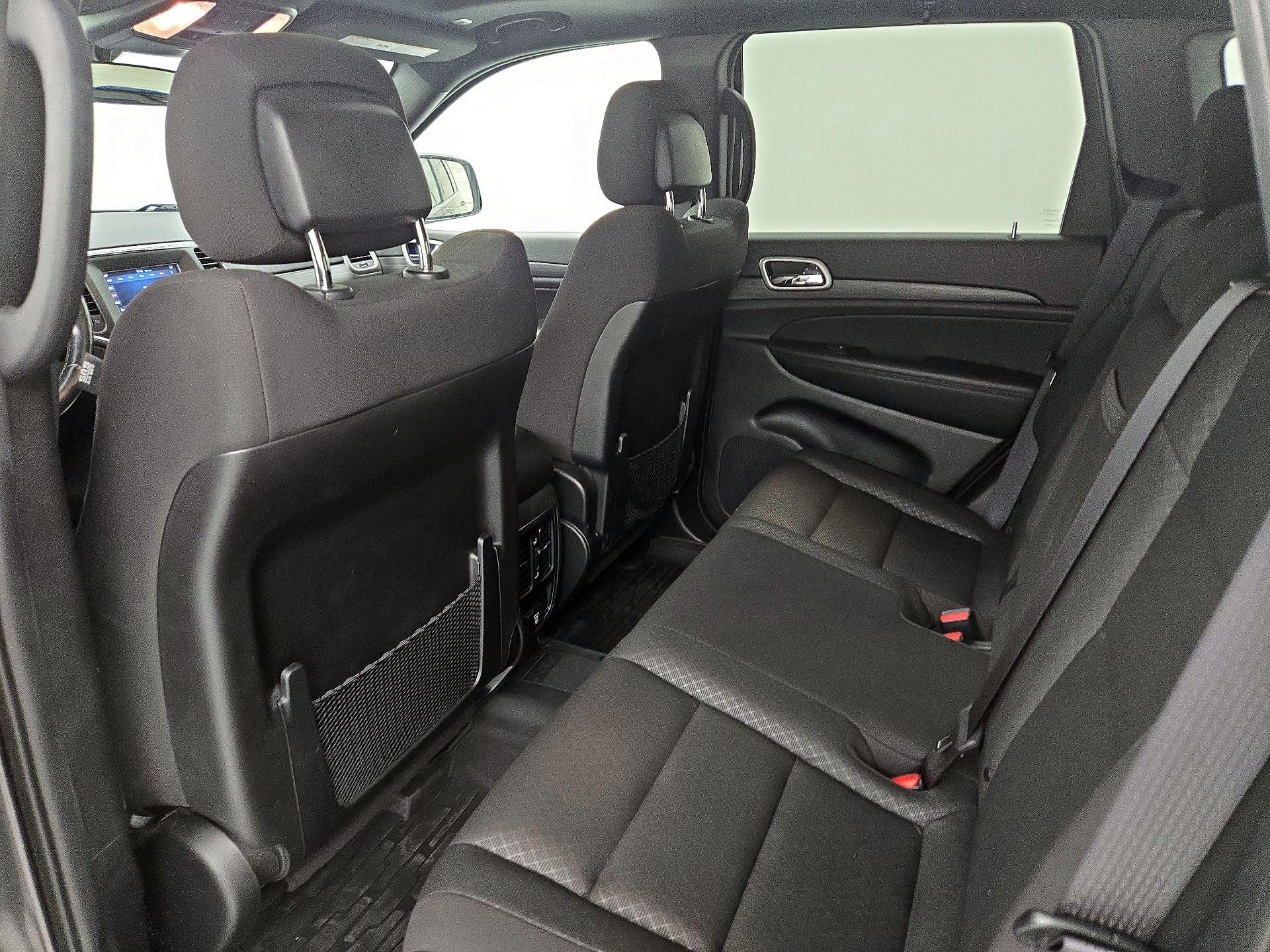 Thumbnail: 2021 Jeep Grand Cherokee - 20