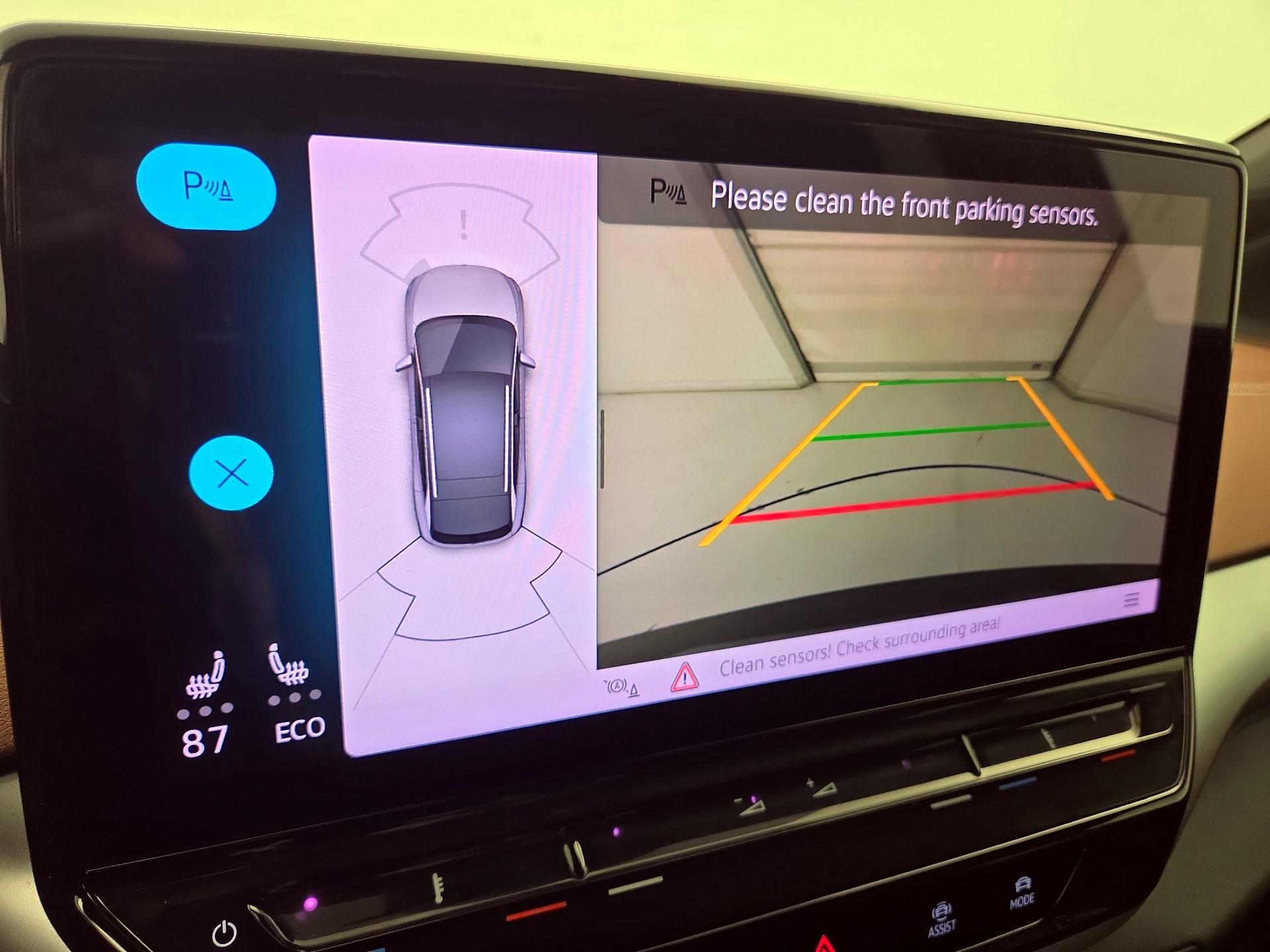 Thumbnail: 2021 Volkswagen ID.4 - 14