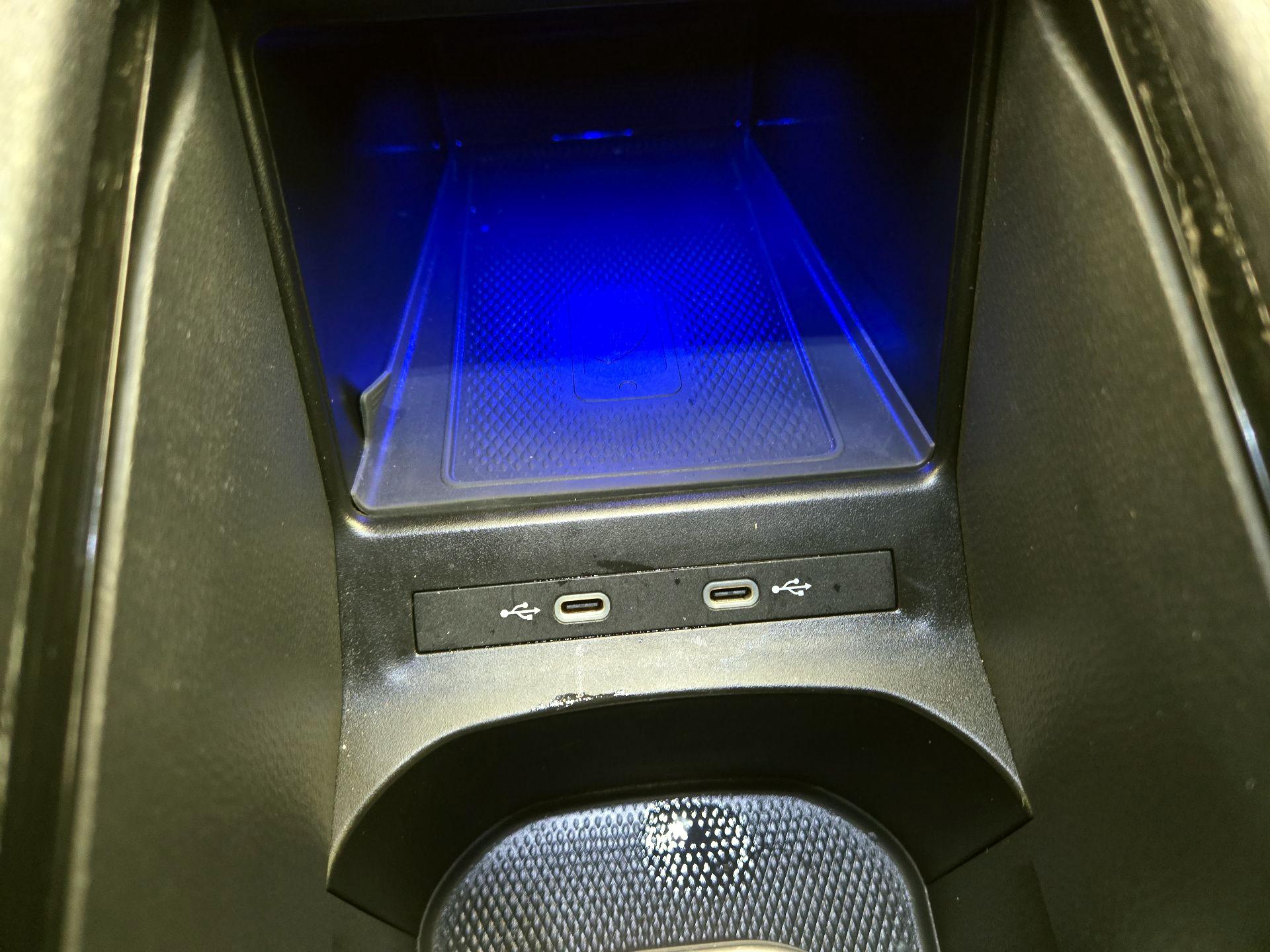 Thumbnail: 2021 Volkswagen ID.4 - 18