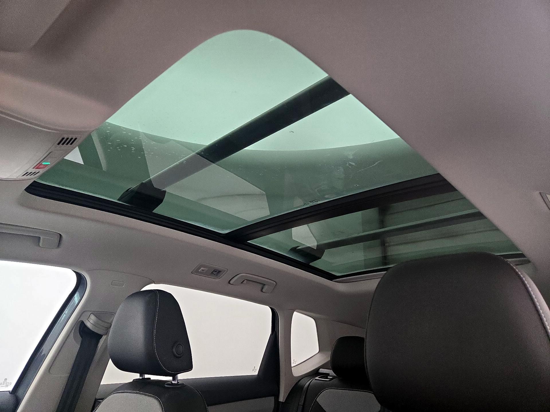 Thumbnail: 2022 Volkswagen Taos - 20