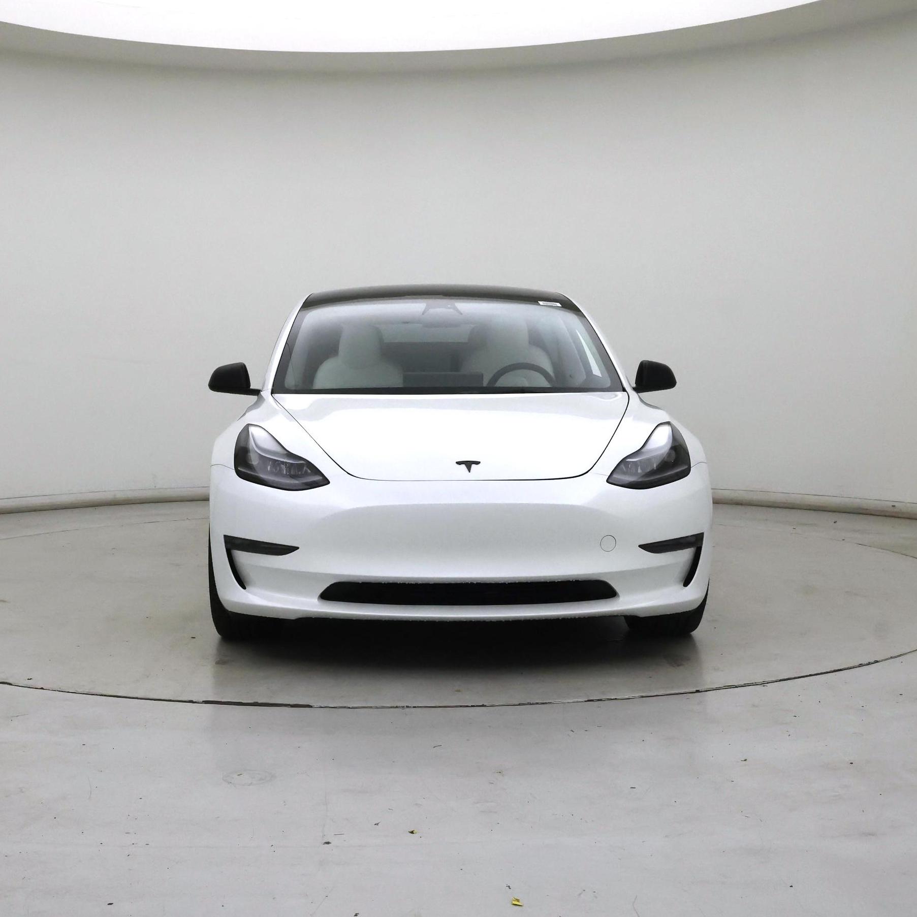 Thumbnail: 2023 Tesla Model 3 - 5