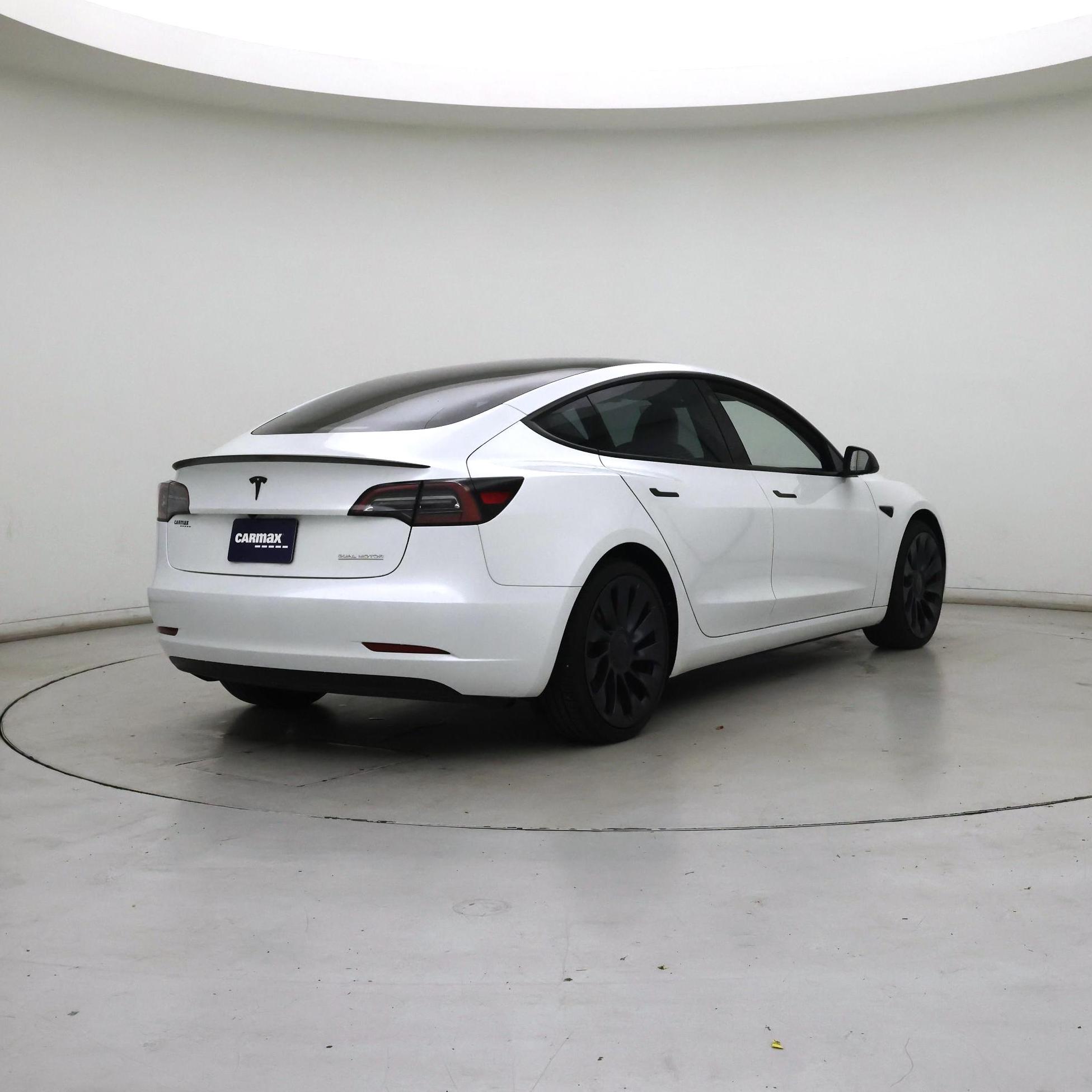 Thumbnail: 2023 Tesla Model 3 - 8