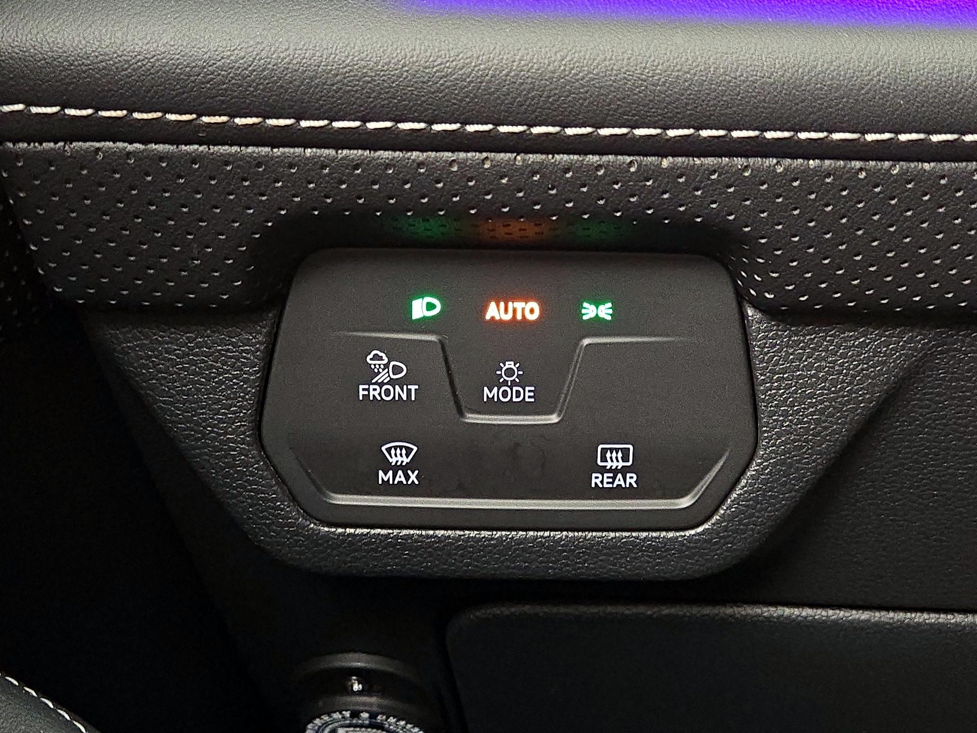 Thumbnail: 2024 Volkswagen Atlas - 13