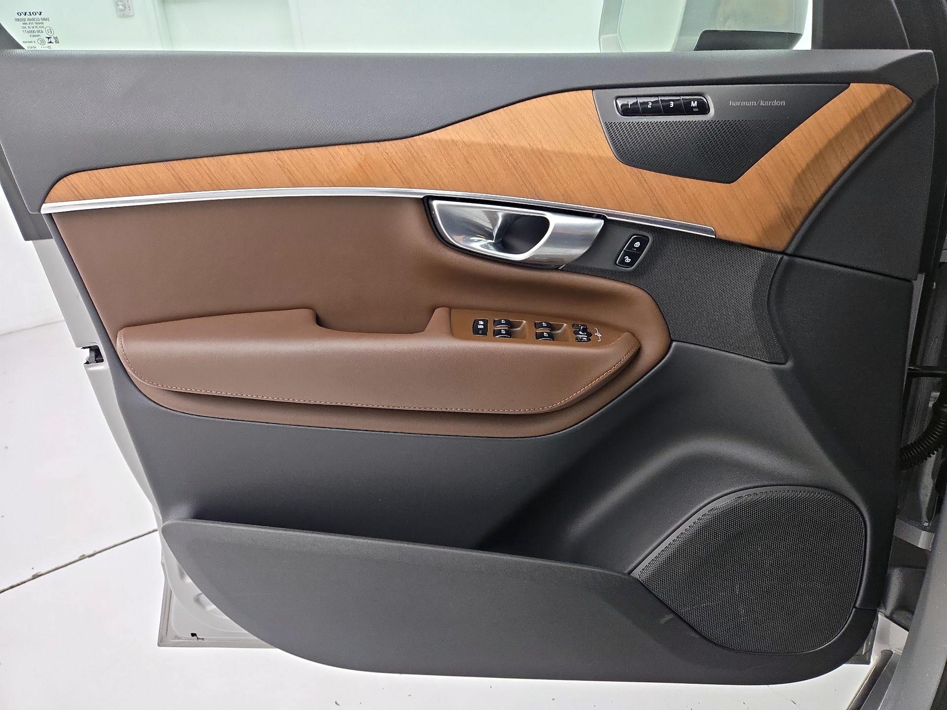 Thumbnail: 2024 Volvo XC90 - 12