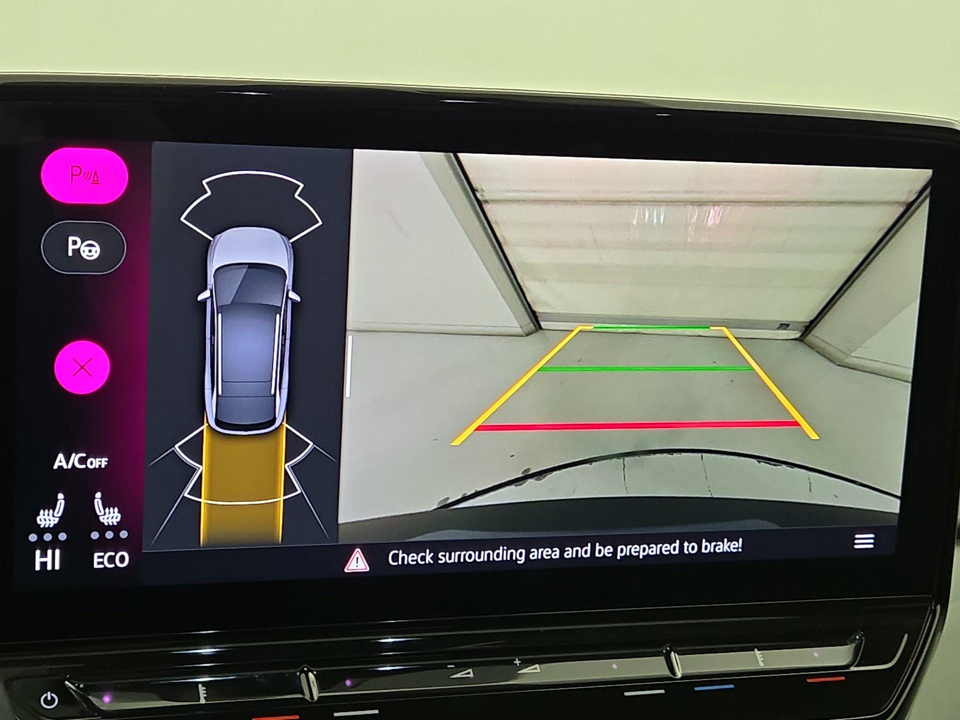 Thumbnail: 2023 Volkswagen ID.4 - 15