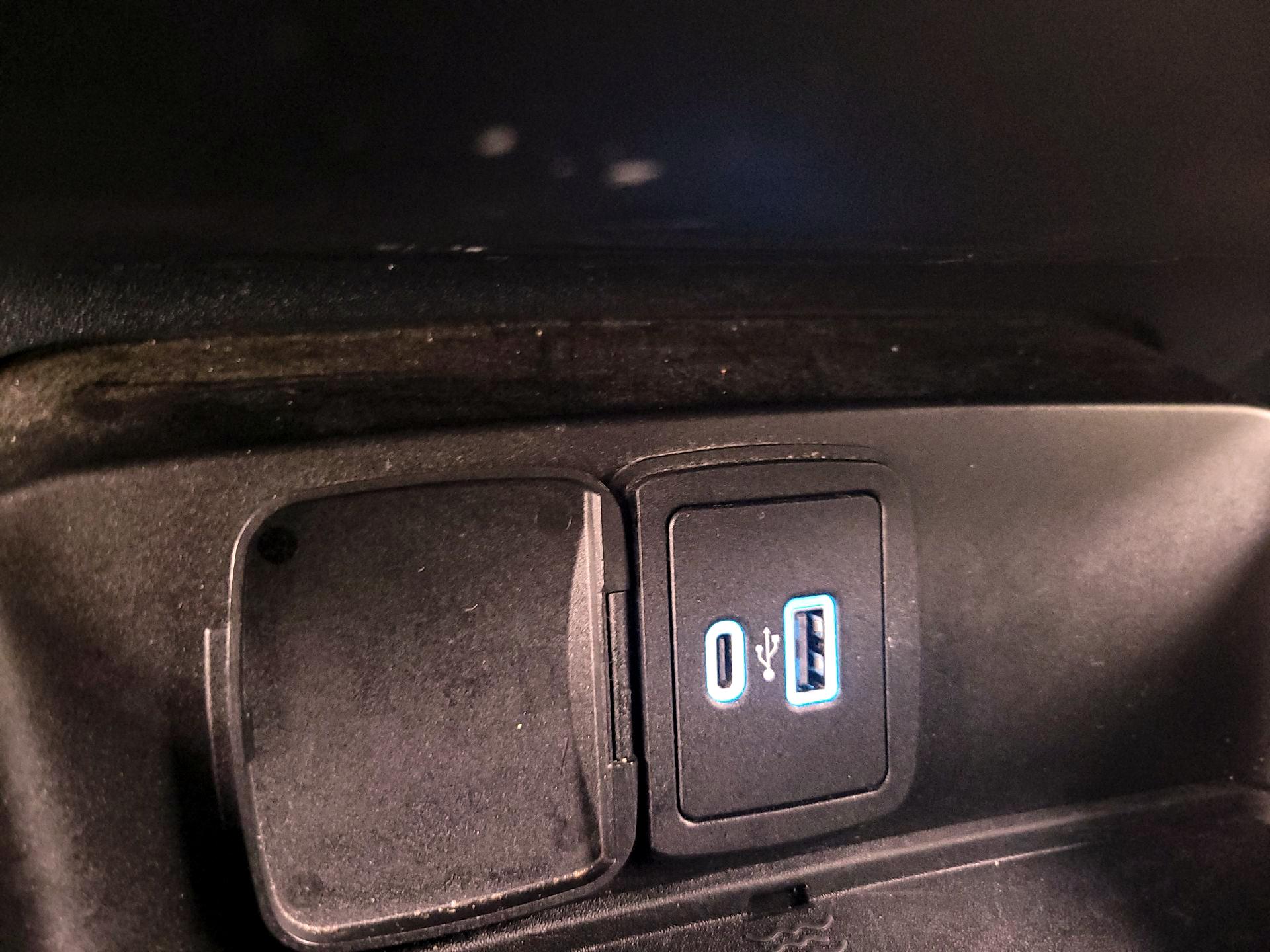 Thumbnail: 2021 Ford Bronco - 19