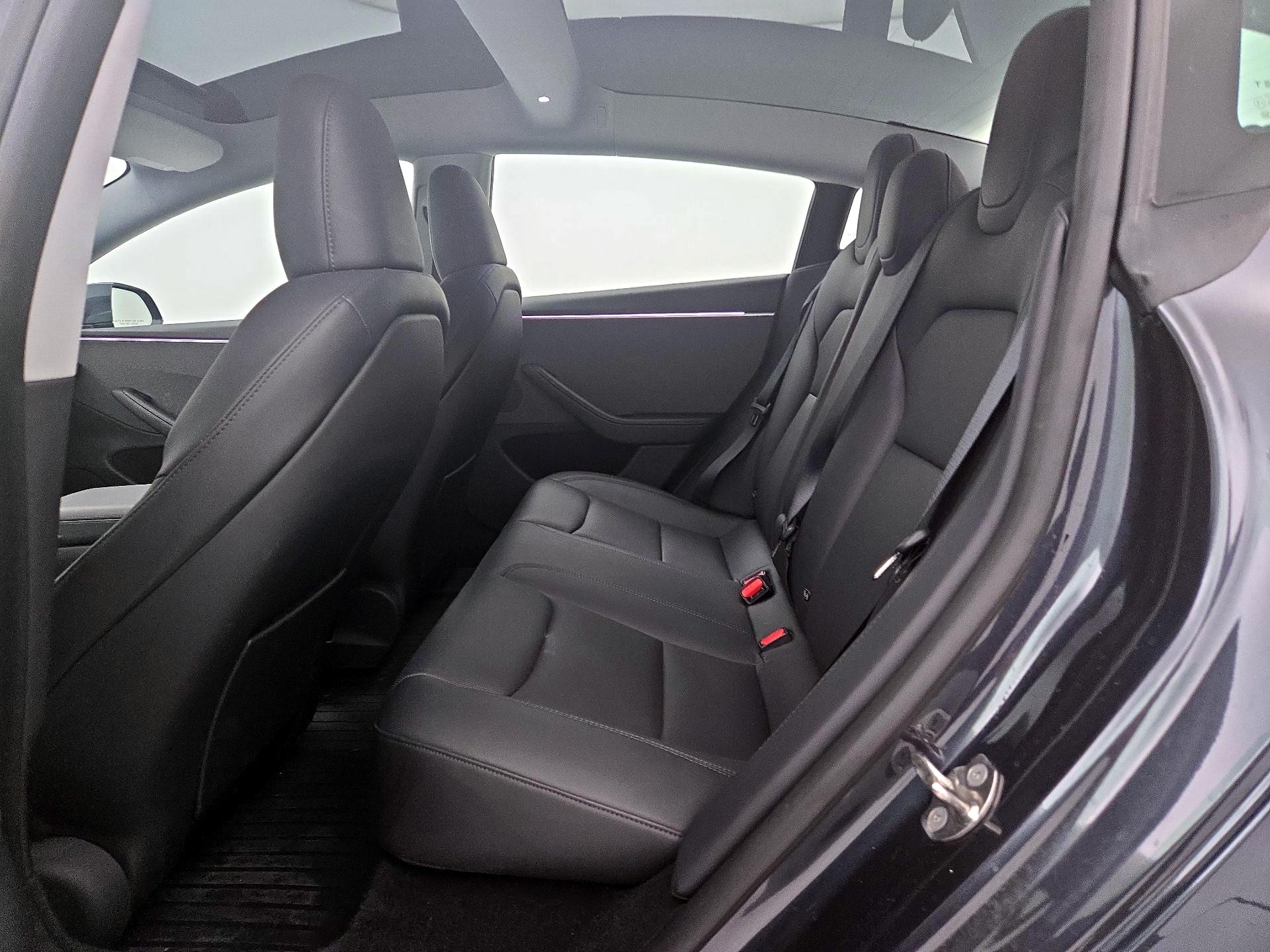 Thumbnail: 2024 Tesla Model 3 - 19