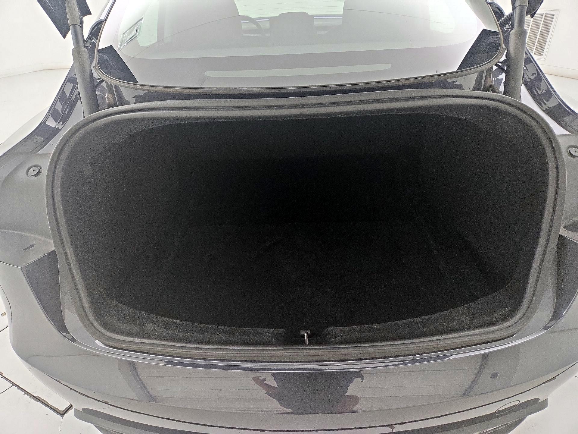 Thumbnail: 2024 Tesla Model 3 - 20