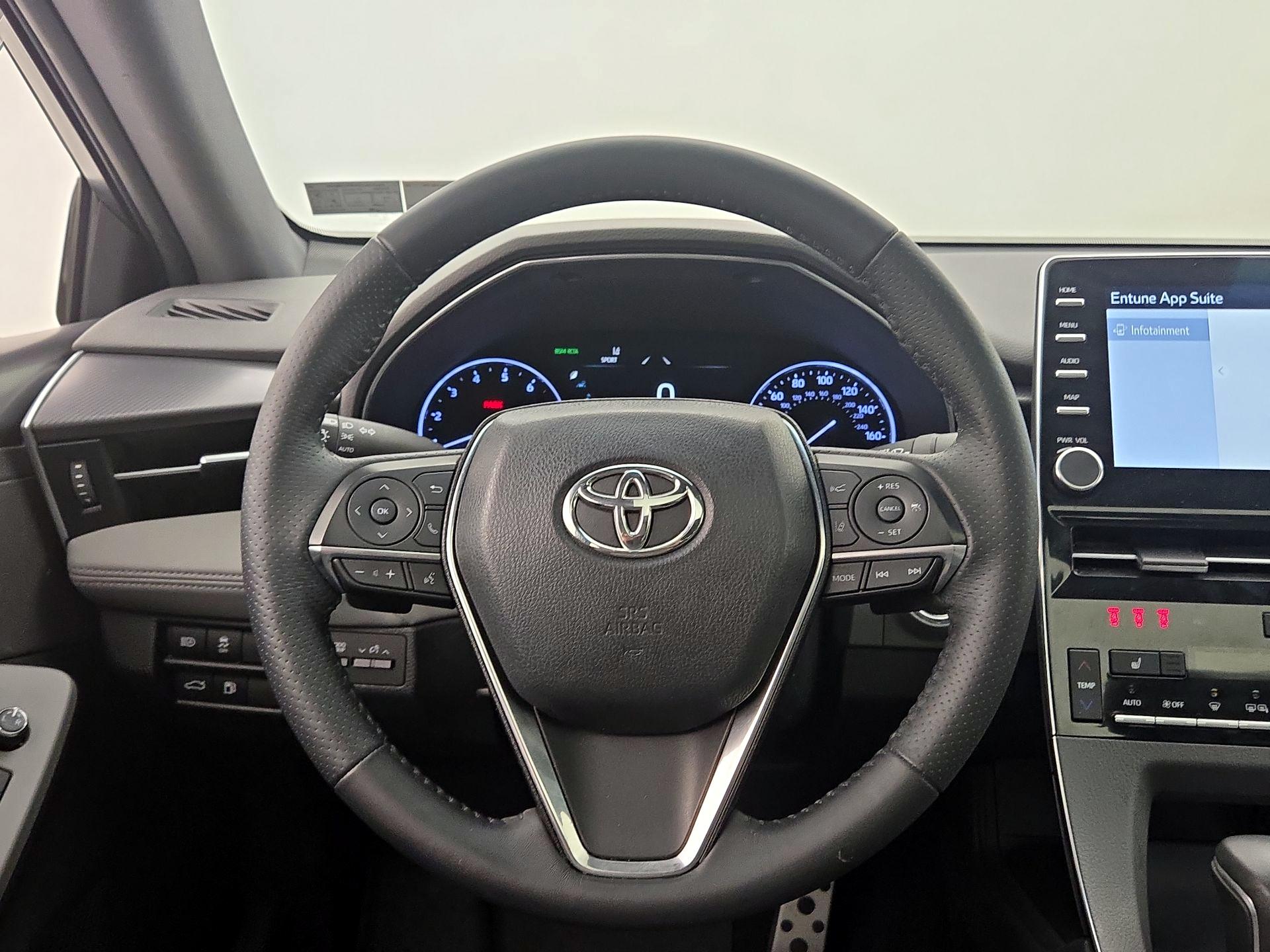 Thumbnail: 2019 Toyota Avalon - 10