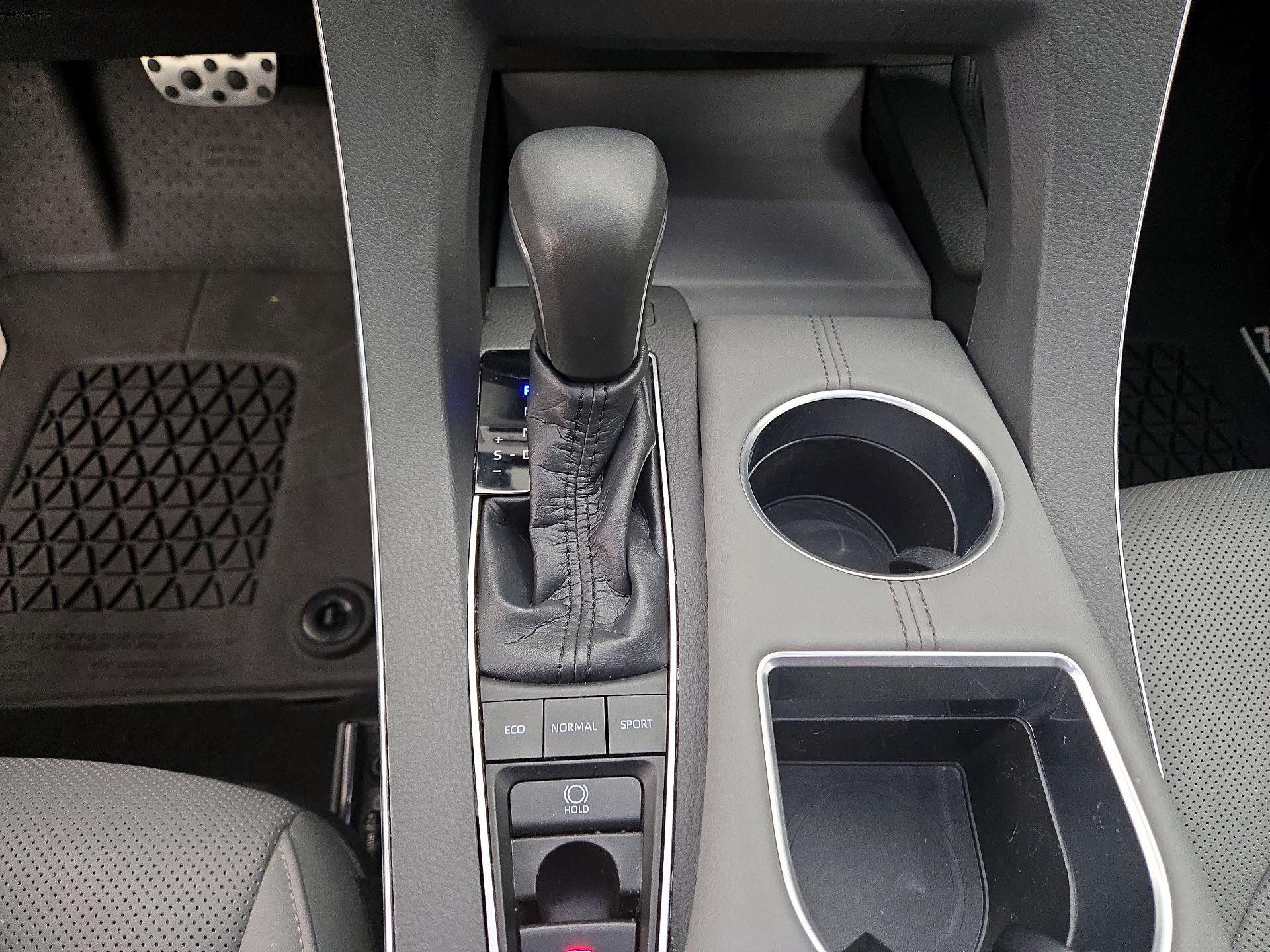 Thumbnail: 2019 Toyota Avalon - 17