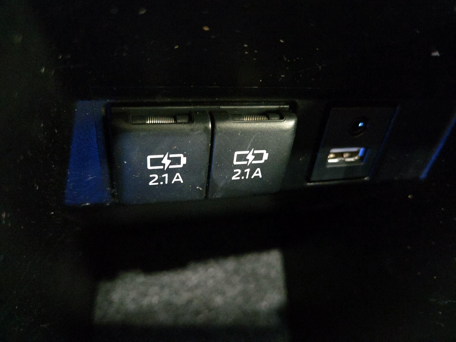 Thumbnail: 2019 Toyota Avalon - 18